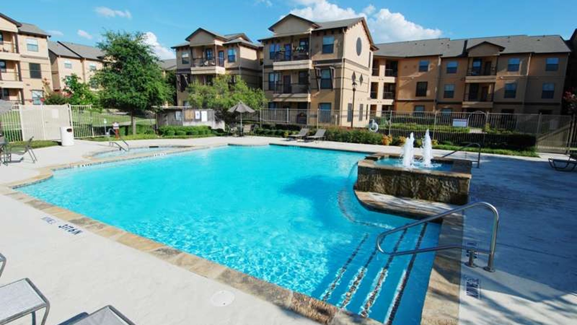 System.Collections.Generic.List`1[AFS.Common.Models.Photo] - Image 6