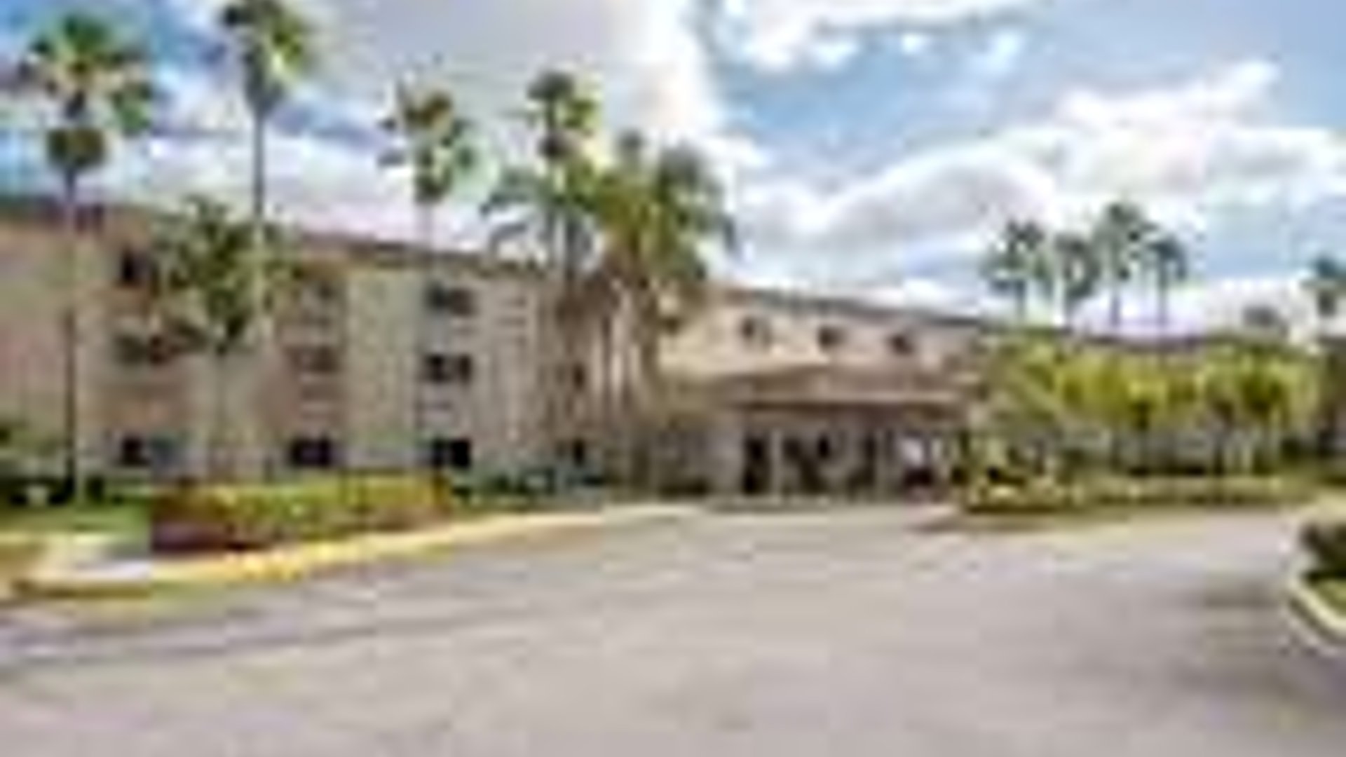 System.Collections.Generic.List`1[AFS.Common.Models.Photo] - Image 1