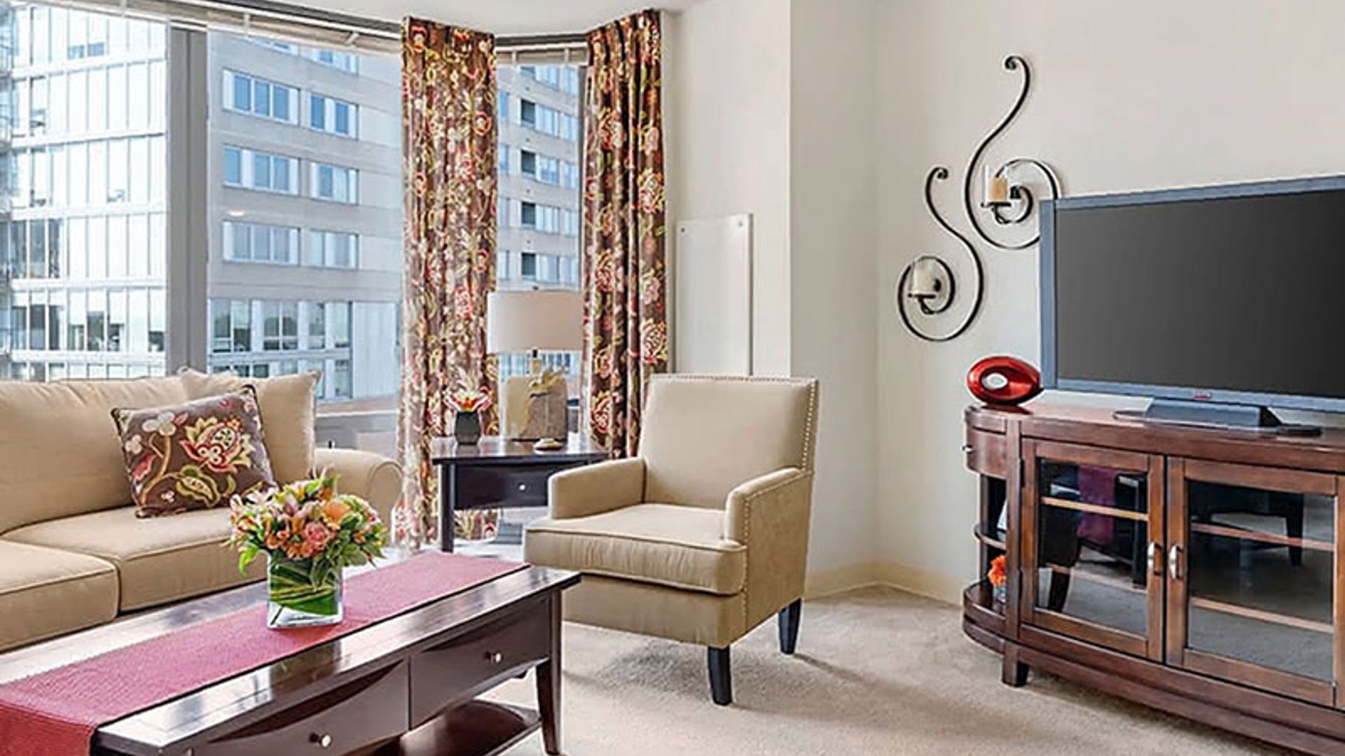 System.Collections.Generic.List`1[AFS.Common.Models.Photo] - Image 5