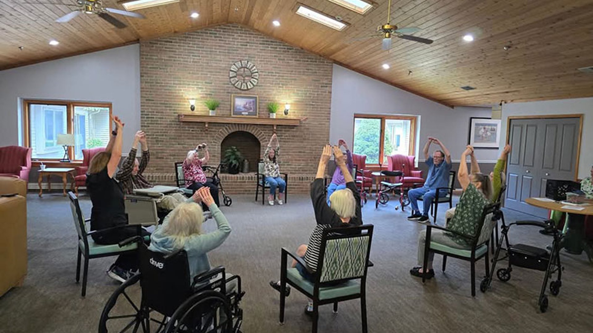 System.Collections.Generic.List`1[AFS.Common.Models.Photo] - Image 6