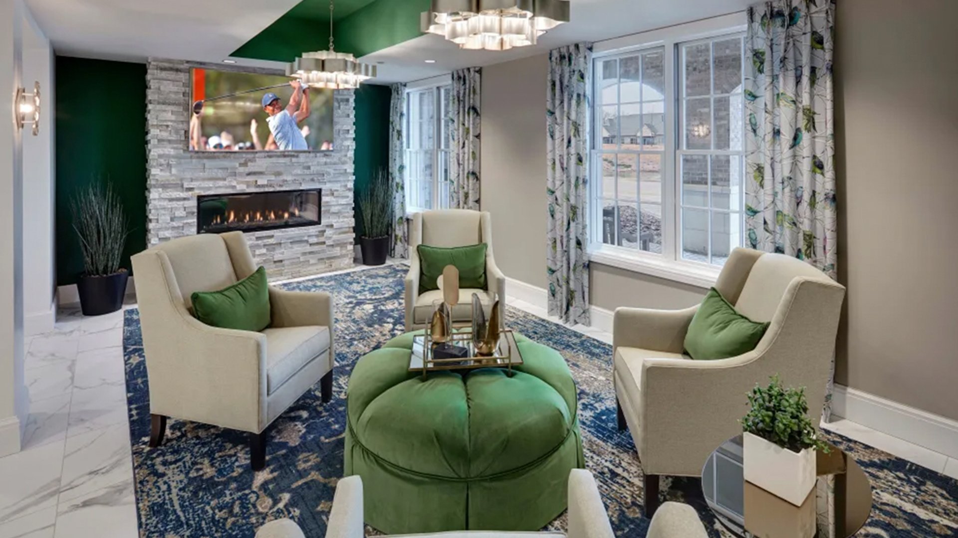 System.Collections.Generic.List`1[AFS.Common.Models.Photo] - Image 3