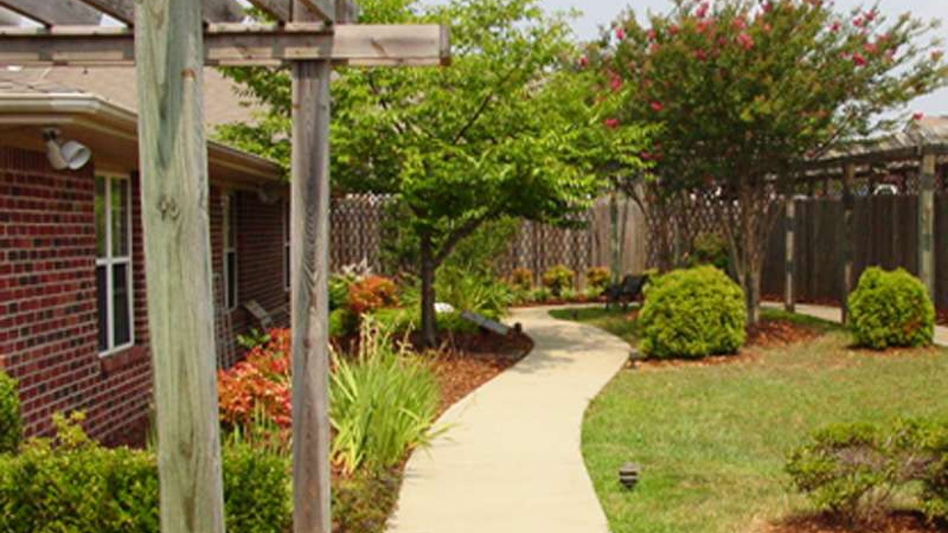 System.Collections.Generic.List`1[AFS.Common.Models.Photo] - Image 2