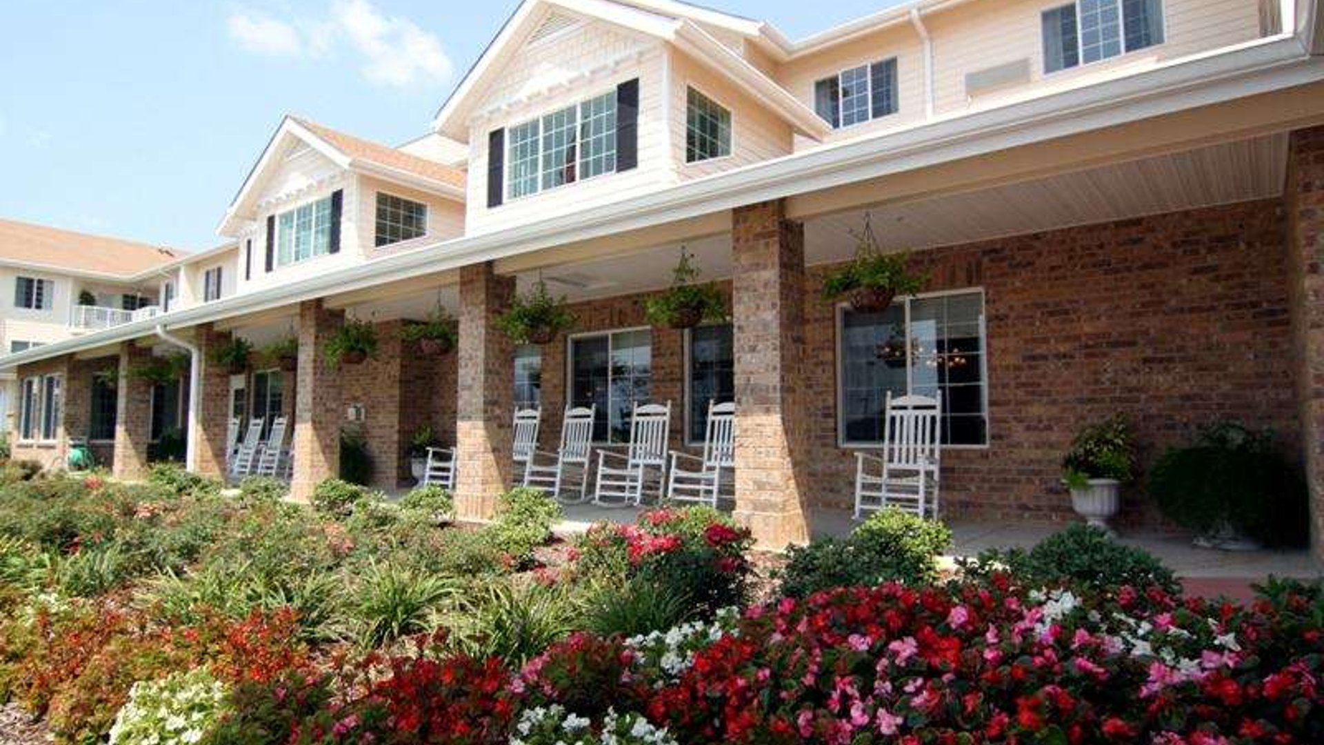 System.Collections.Generic.List`1[AFS.Common.Models.Photo] - Image 1