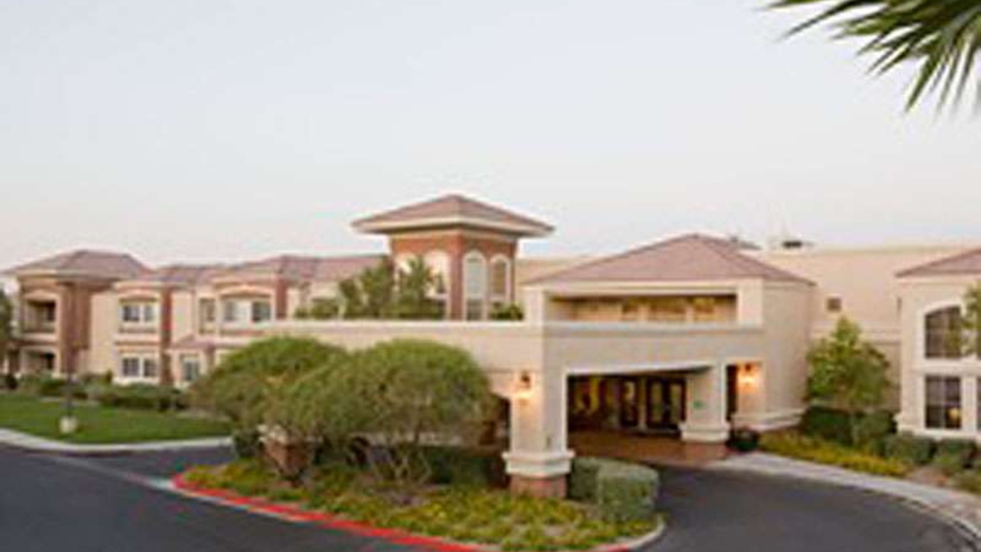 System.Collections.Generic.List`1[AFS.Common.Models.Photo] - Image 1