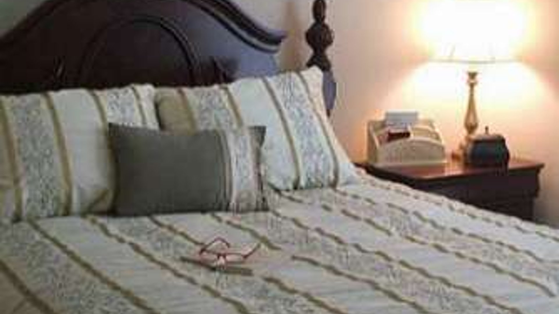 System.Collections.Generic.List`1[AFS.Common.Models.Photo] - Image 1