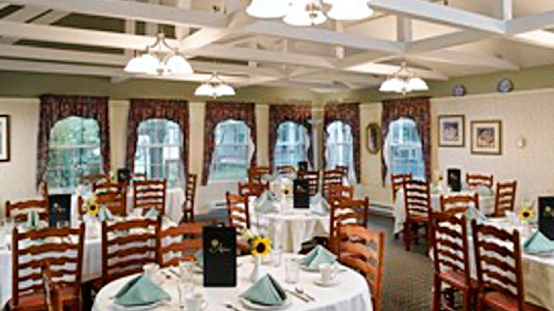 System.Collections.Generic.List`1[AFS.Common.Models.Photo] - Image 6