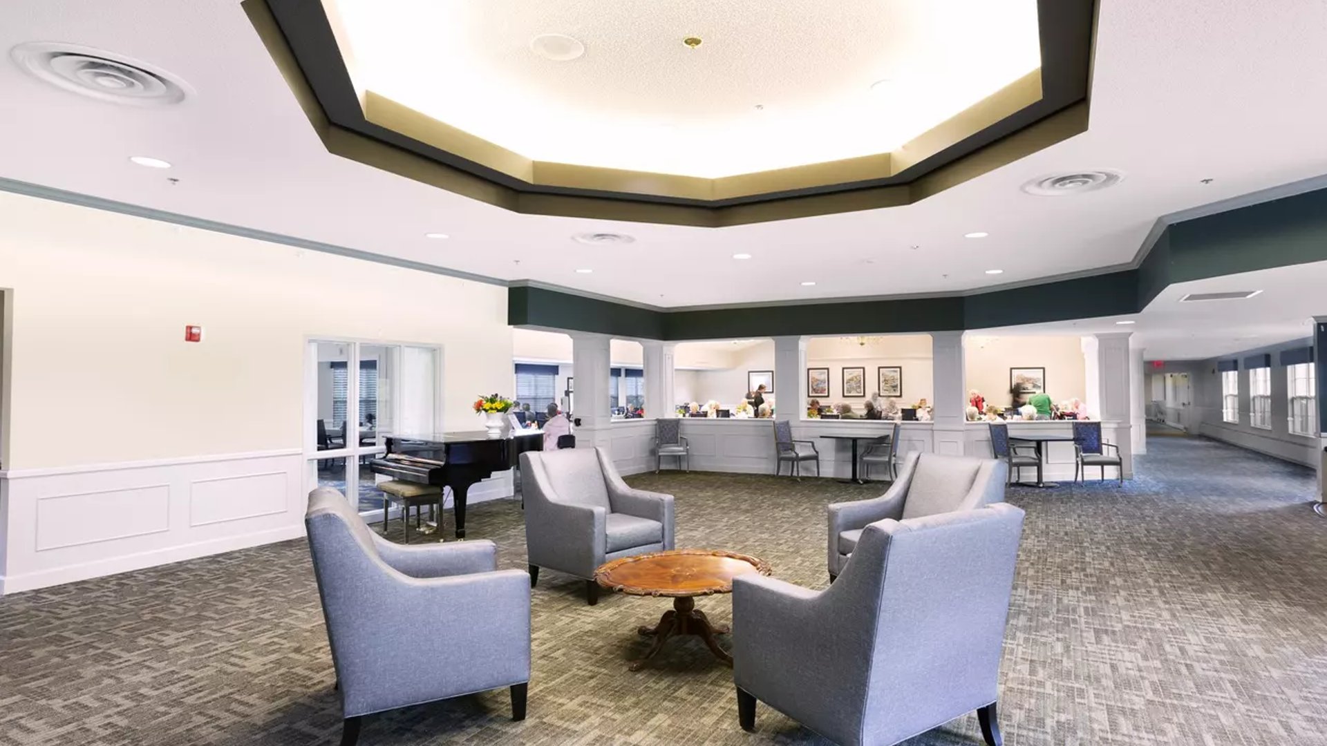 System.Collections.Generic.List`1[AFS.Common.Models.Photo] - Image 4