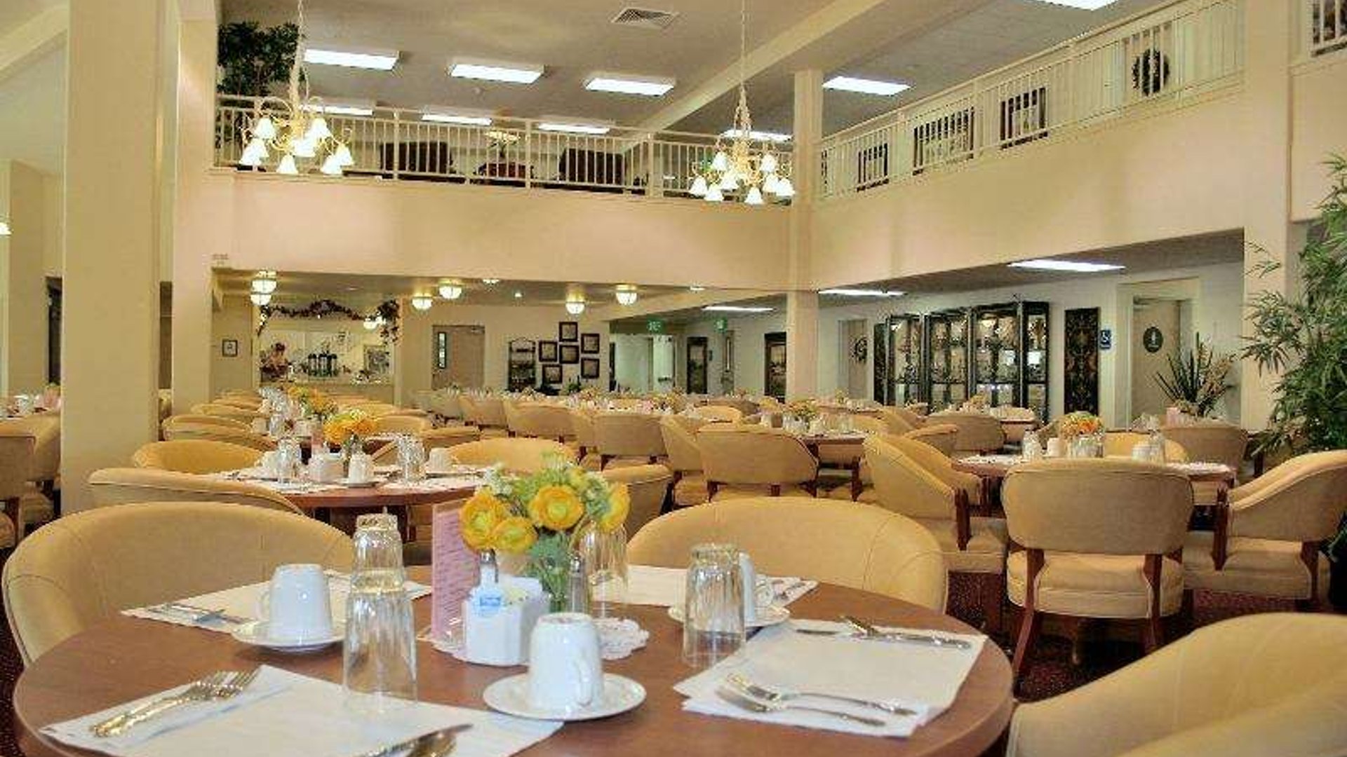 System.Collections.Generic.List`1[AFS.Common.Models.Photo] - Image 3