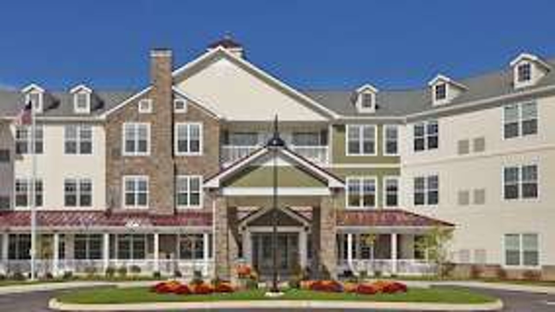 System.Collections.Generic.List`1[AFS.Common.Models.Photo] - Image 1