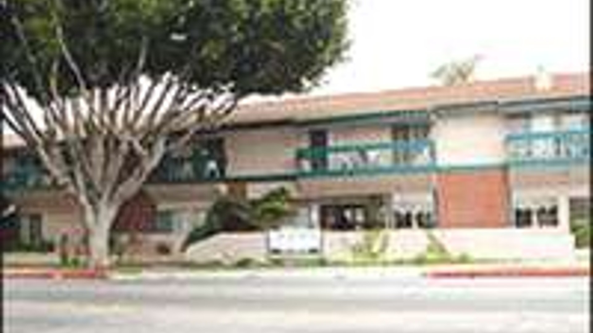 System.Collections.Generic.List`1[AFS.Common.Models.Photo] - Image 1