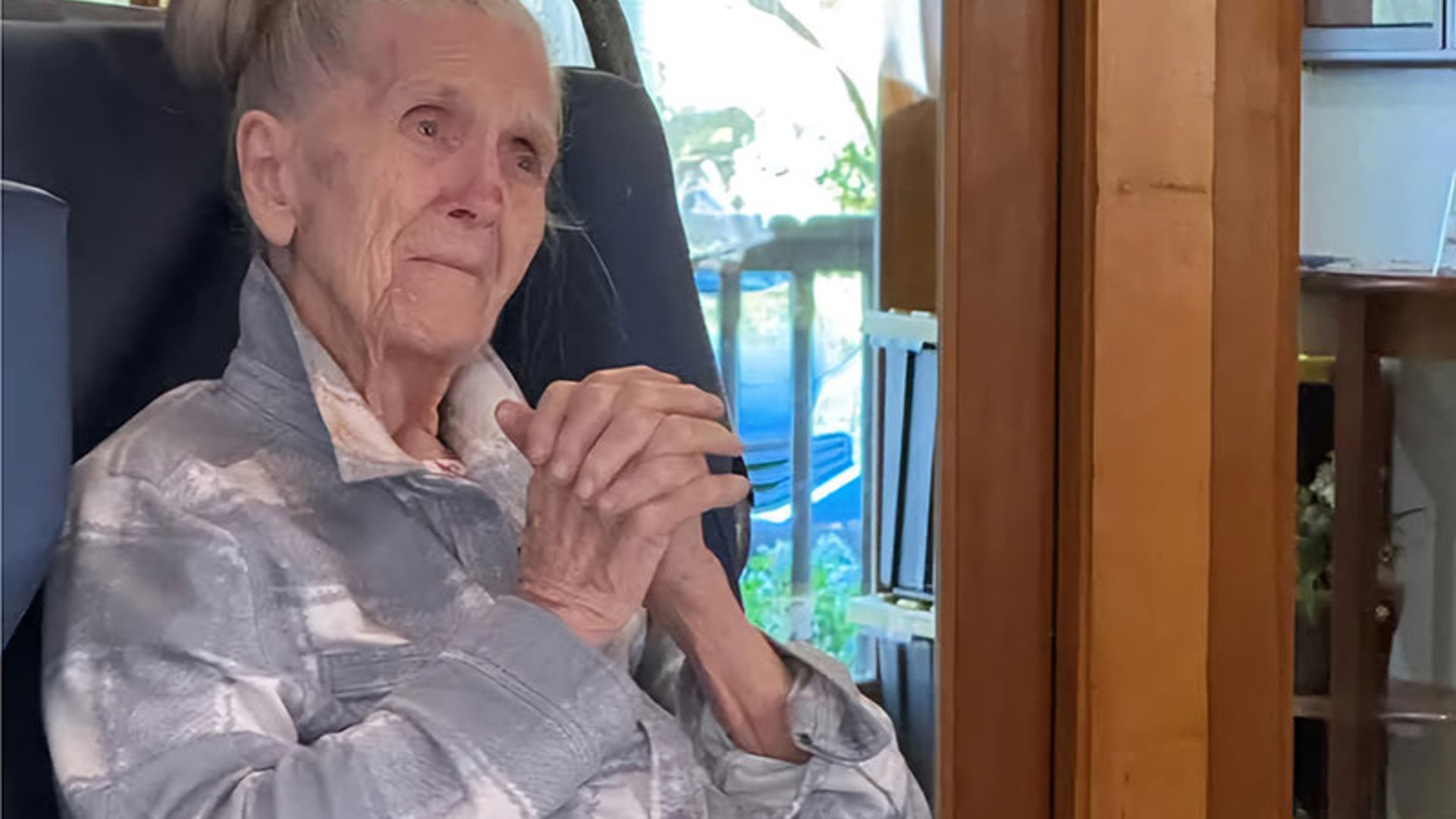 System.Collections.Generic.List`1[AFS.Common.Models.Photo] - Image 4