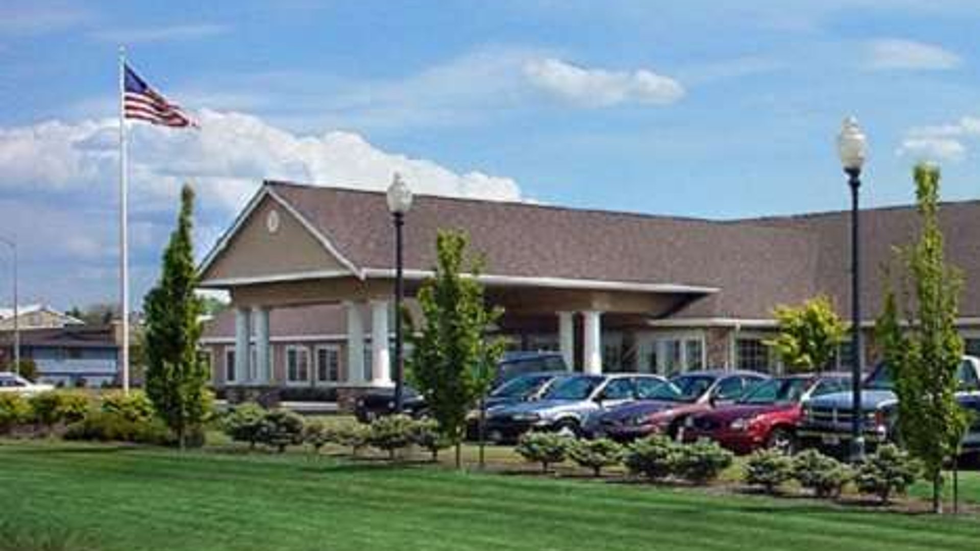 System.Collections.Generic.List`1[AFS.Common.Models.Photo] - Image 1