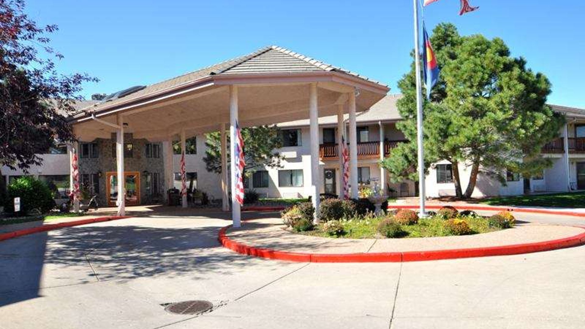 System.Collections.Generic.List`1[AFS.Common.Models.Photo] - Image 1