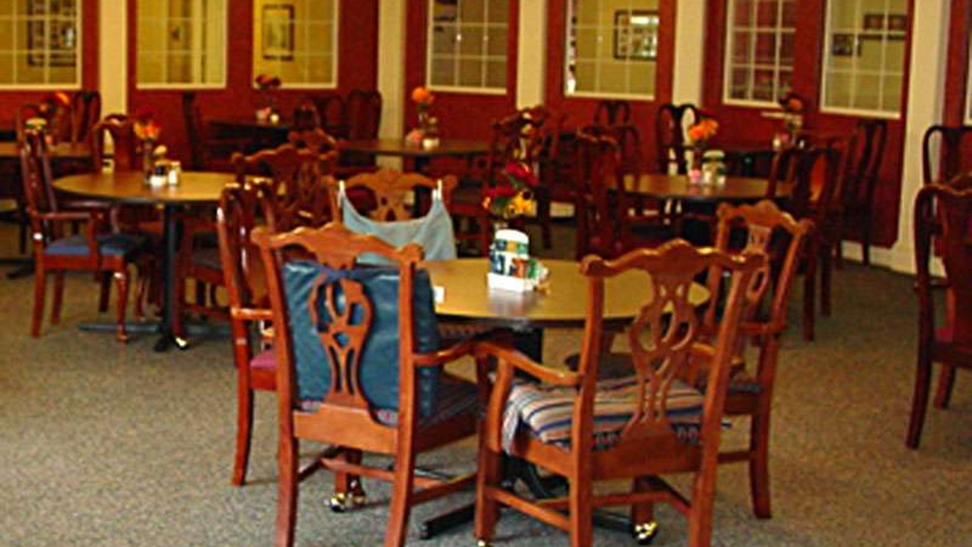 System.Collections.Generic.List`1[AFS.Common.Models.Photo] - Image 4