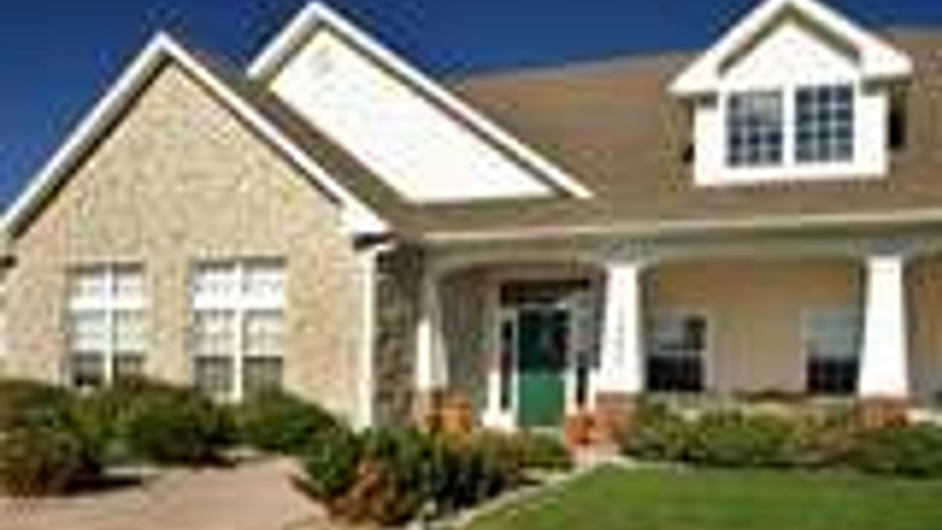 System.Collections.Generic.List`1[AFS.Common.Models.Photo] - Image 1