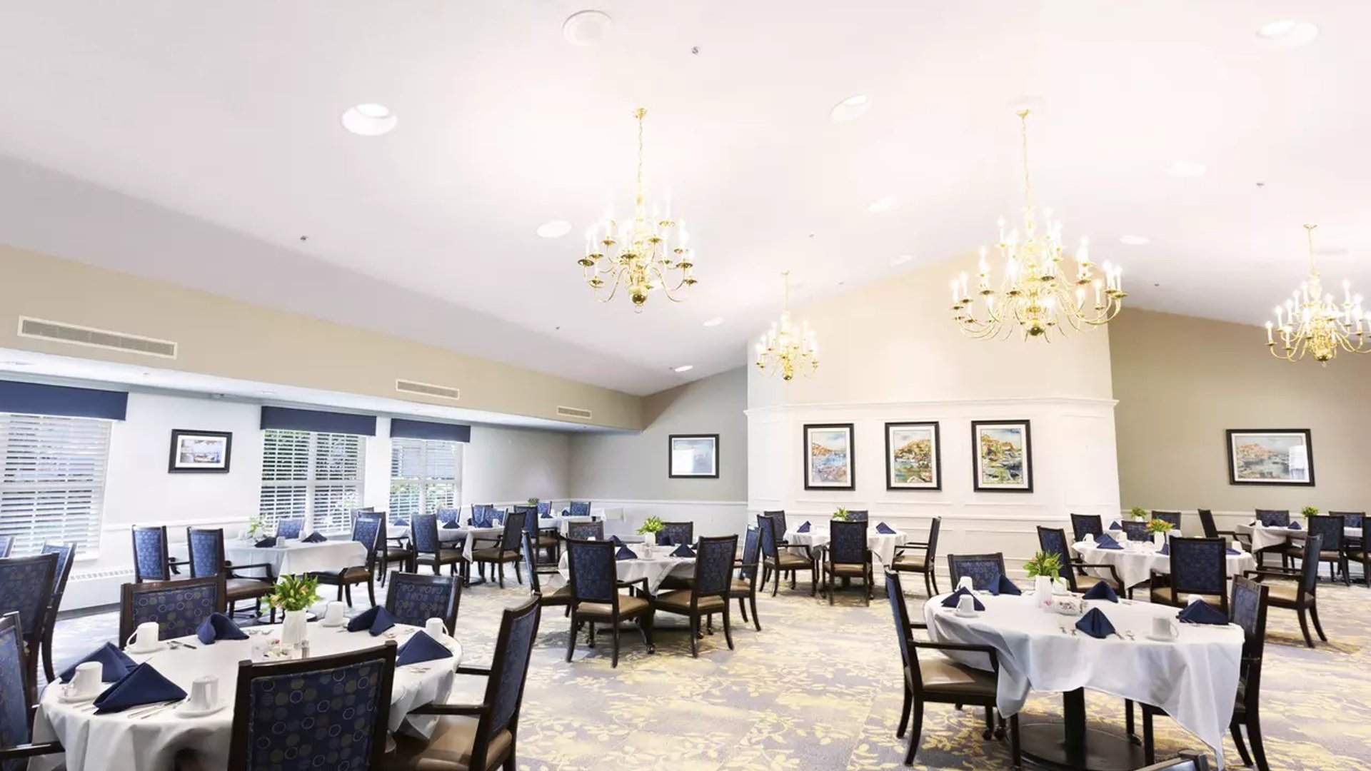 System.Collections.Generic.List`1[AFS.Common.Models.Photo] - Image 2