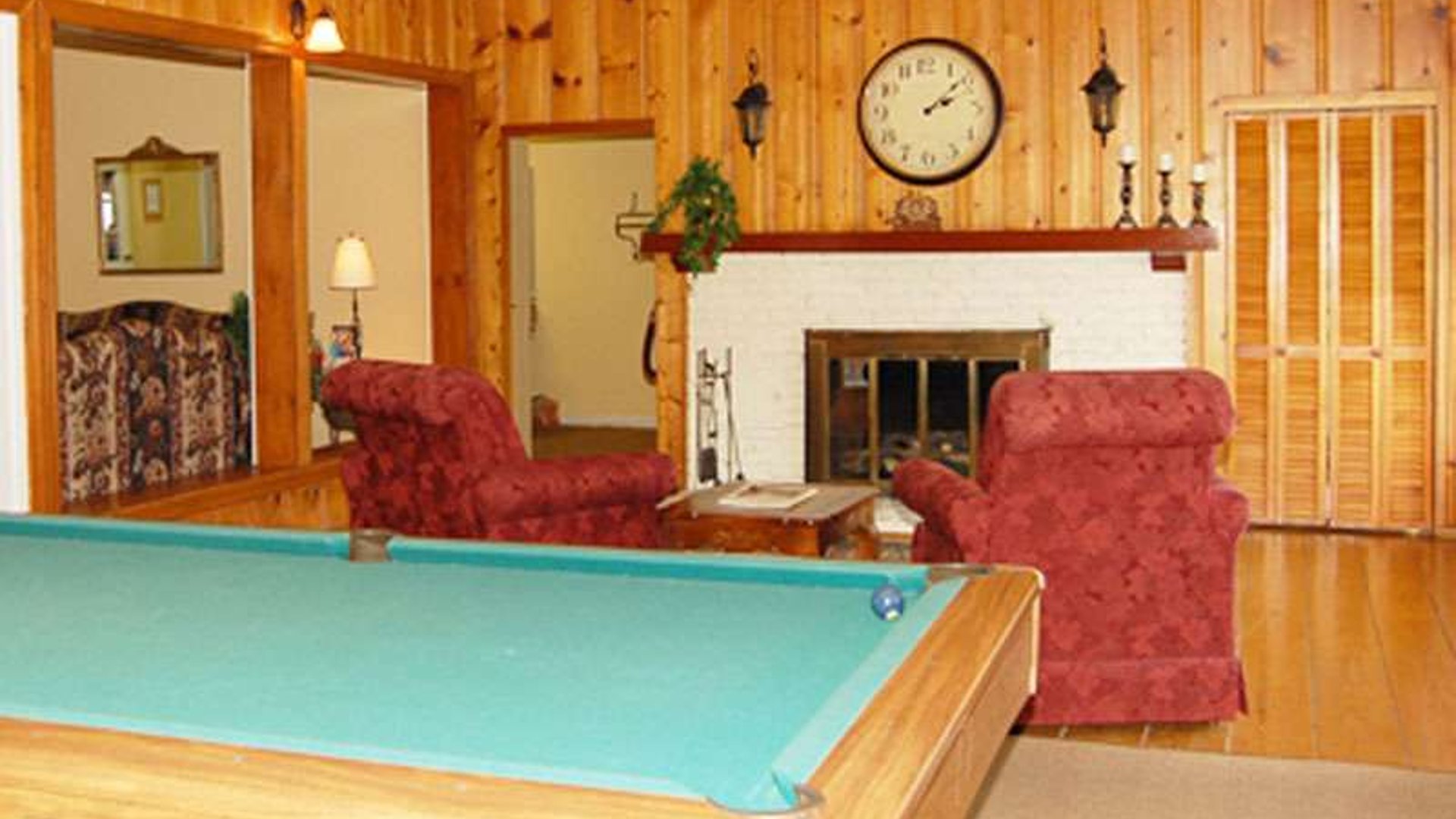 System.Collections.Generic.List`1[AFS.Common.Models.Photo] - Image 2