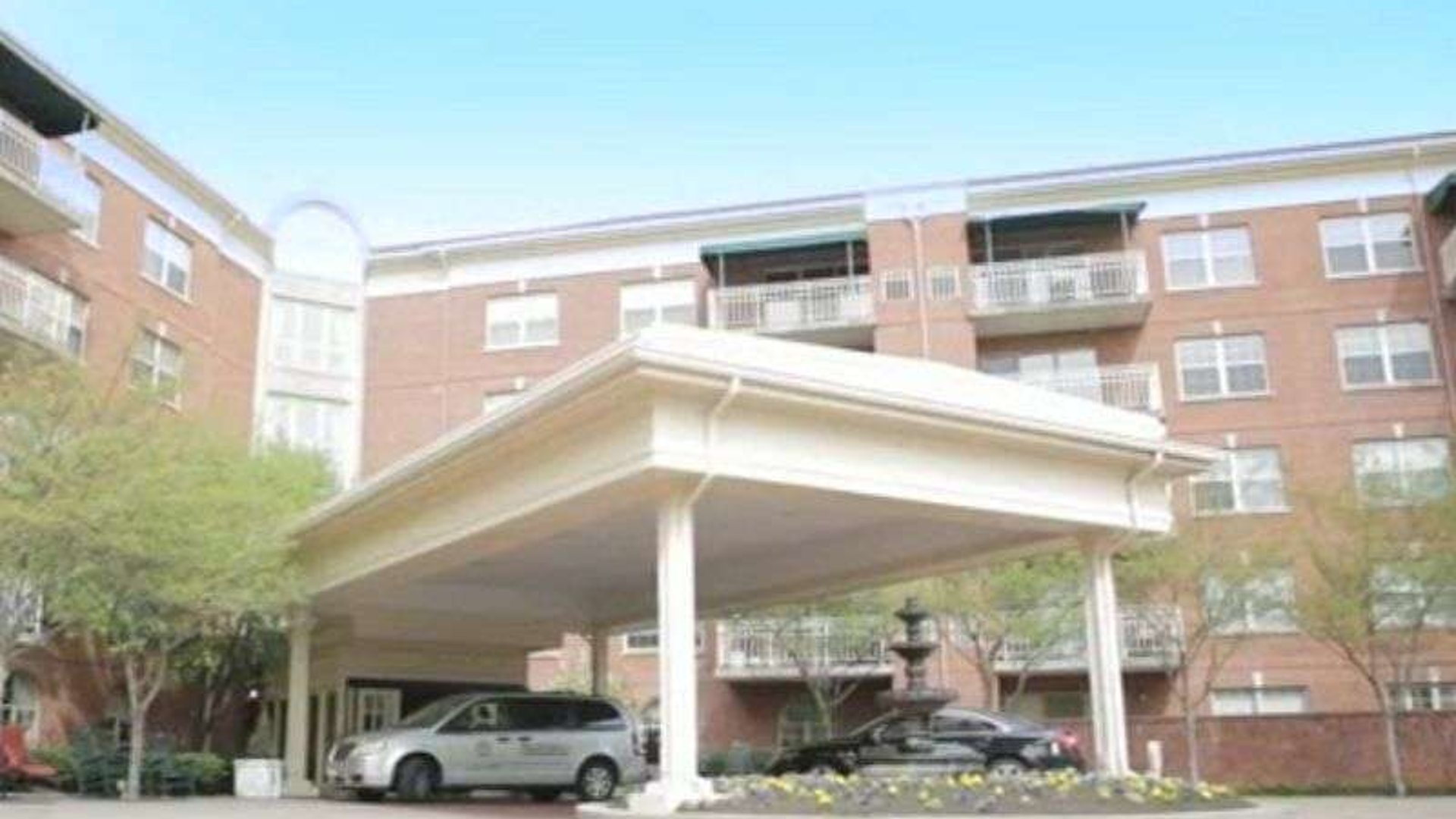 System.Collections.Generic.List`1[AFS.Common.Models.Photo] - Image 1