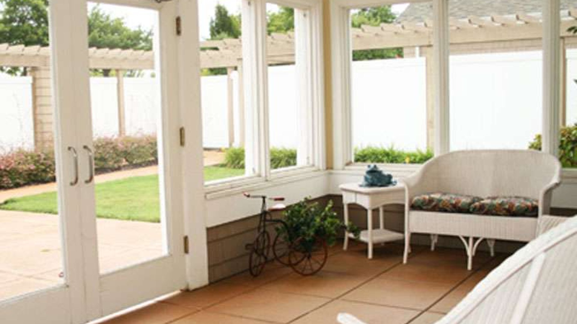 System.Collections.Generic.List`1[AFS.Common.Models.Photo] - Image 4