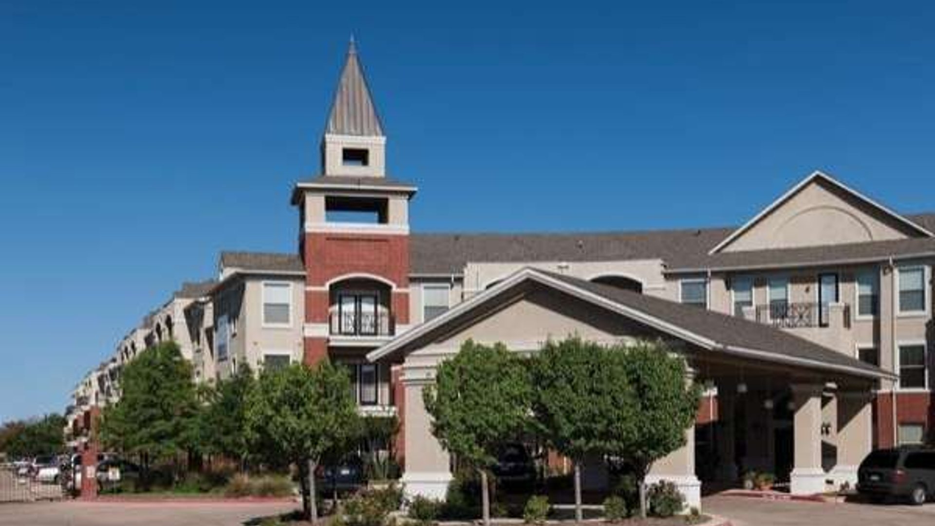 System.Collections.Generic.List`1[AFS.Common.Models.Photo] - Image 1