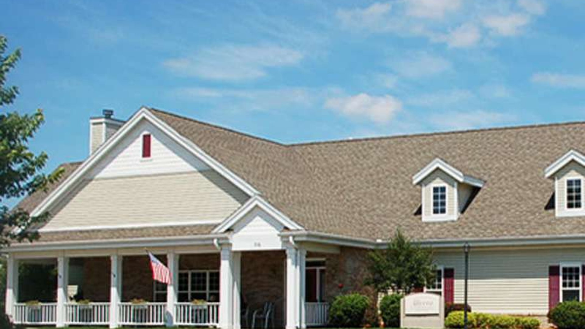 System.Collections.Generic.List`1[AFS.Common.Models.Photo] - Image 1