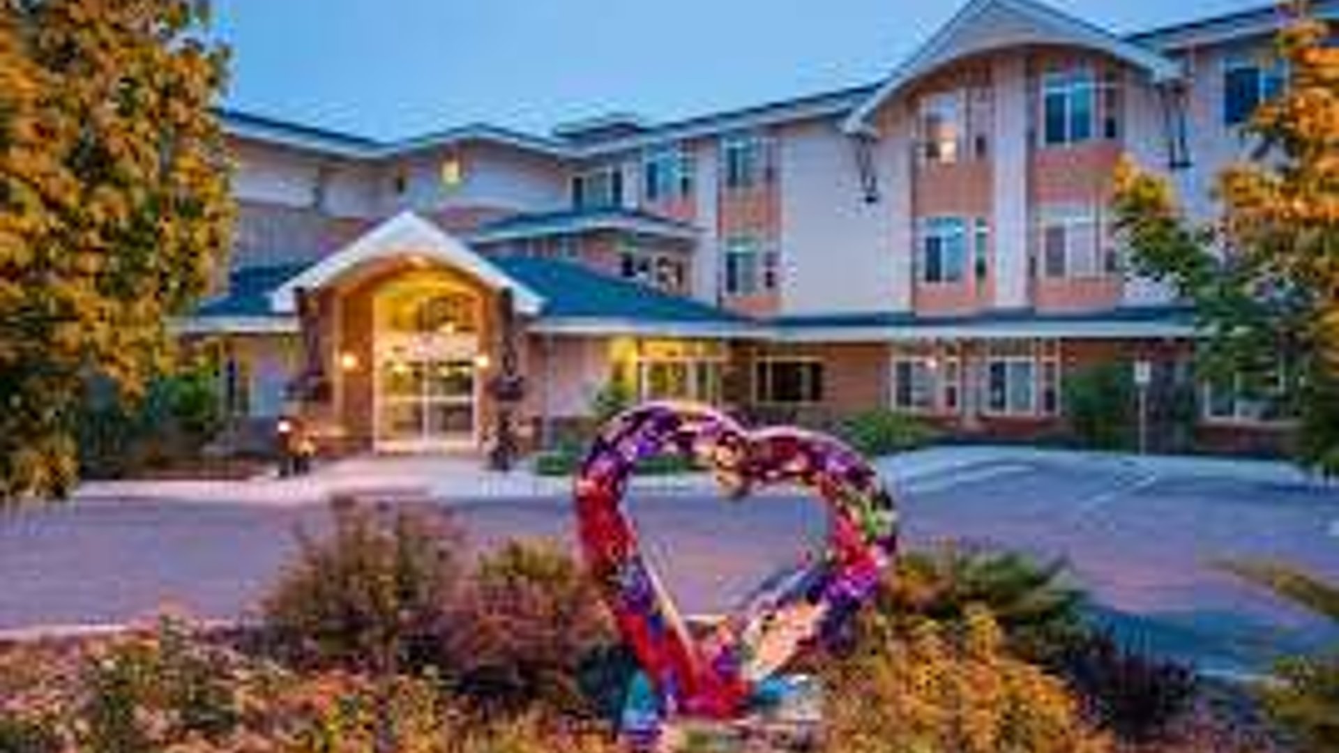 System.Collections.Generic.List`1[AFS.Common.Models.Photo] - Image 1