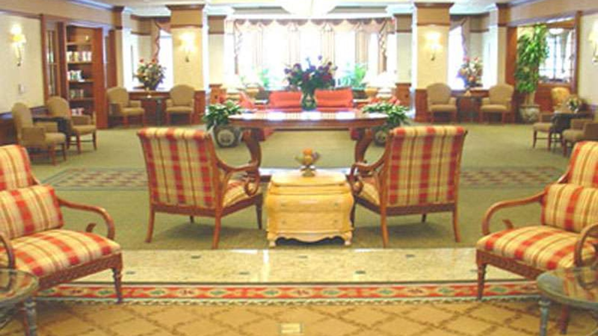 System.Collections.Generic.List`1[AFS.Common.Models.Photo] - Image 3