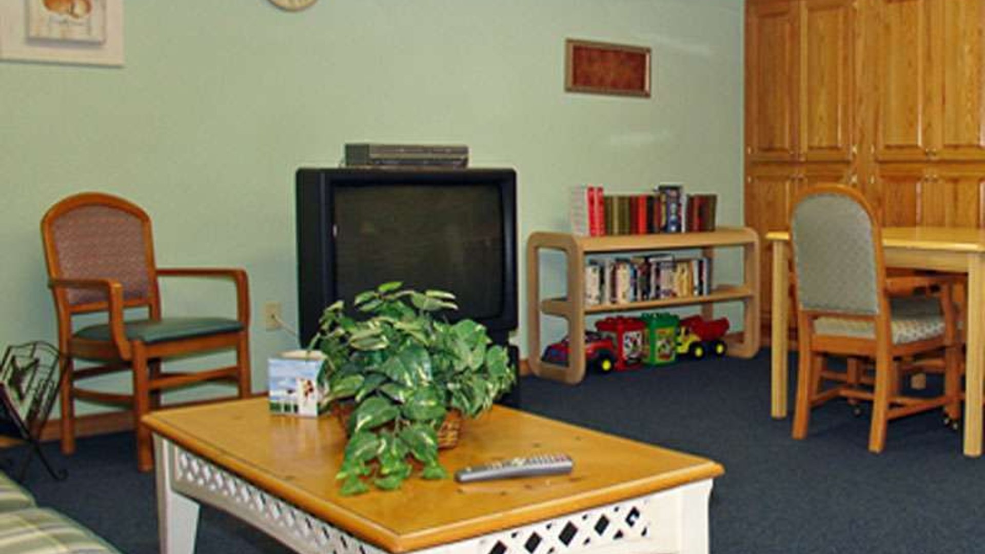 System.Collections.Generic.List`1[AFS.Common.Models.Photo] - Image 2