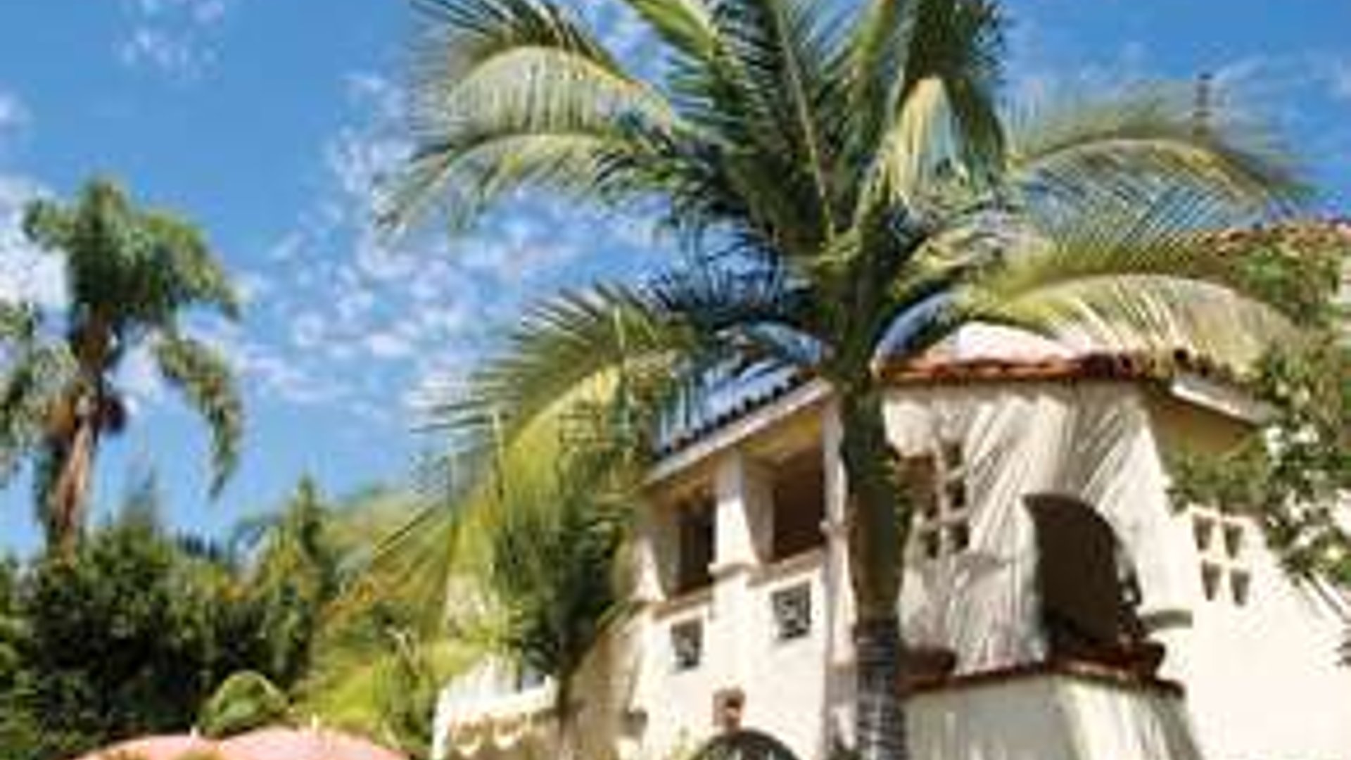 System.Collections.Generic.List`1[AFS.Common.Models.Photo] - Image 1