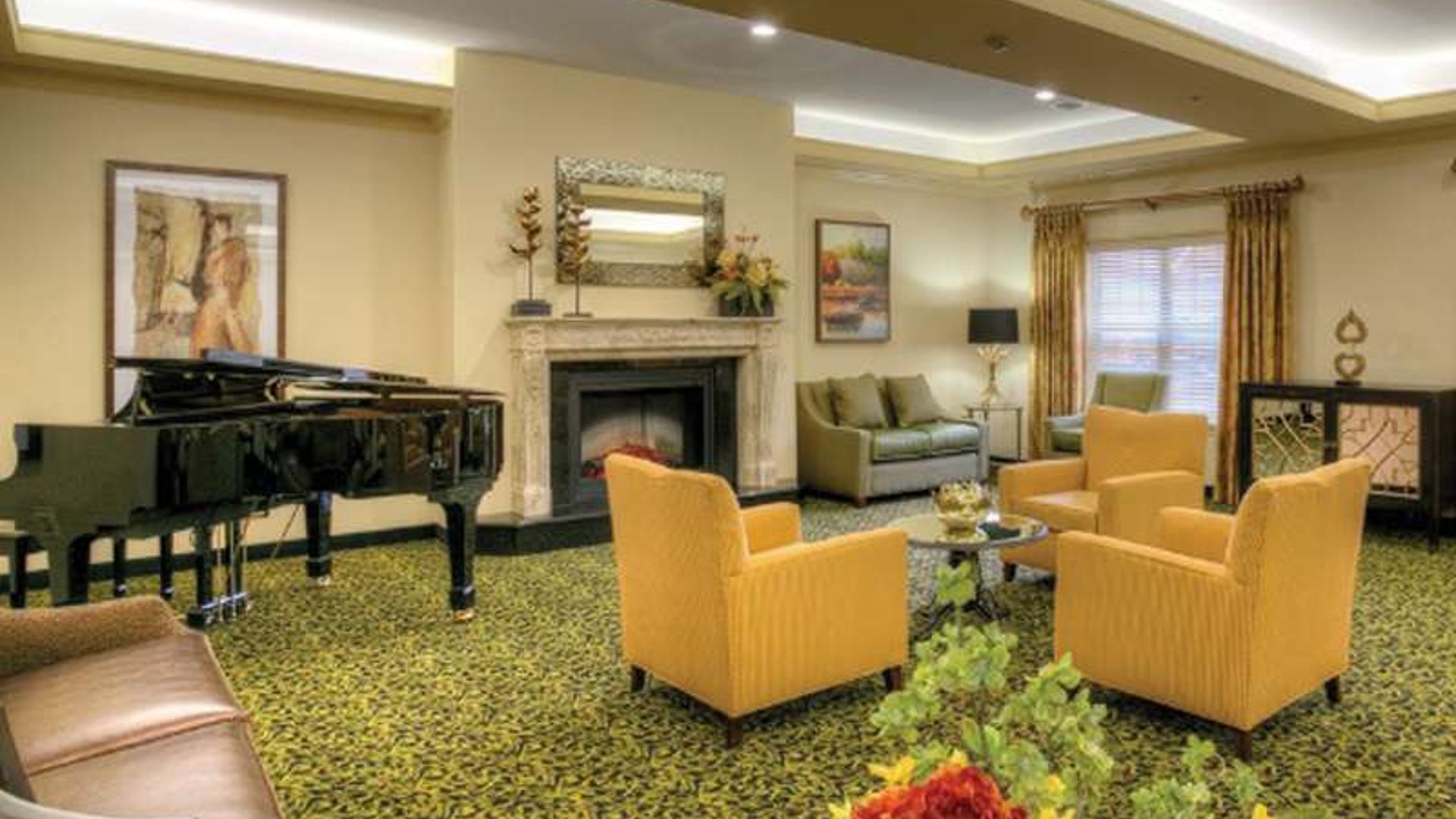 System.Collections.Generic.List`1[AFS.Common.Models.Photo] - Image 4