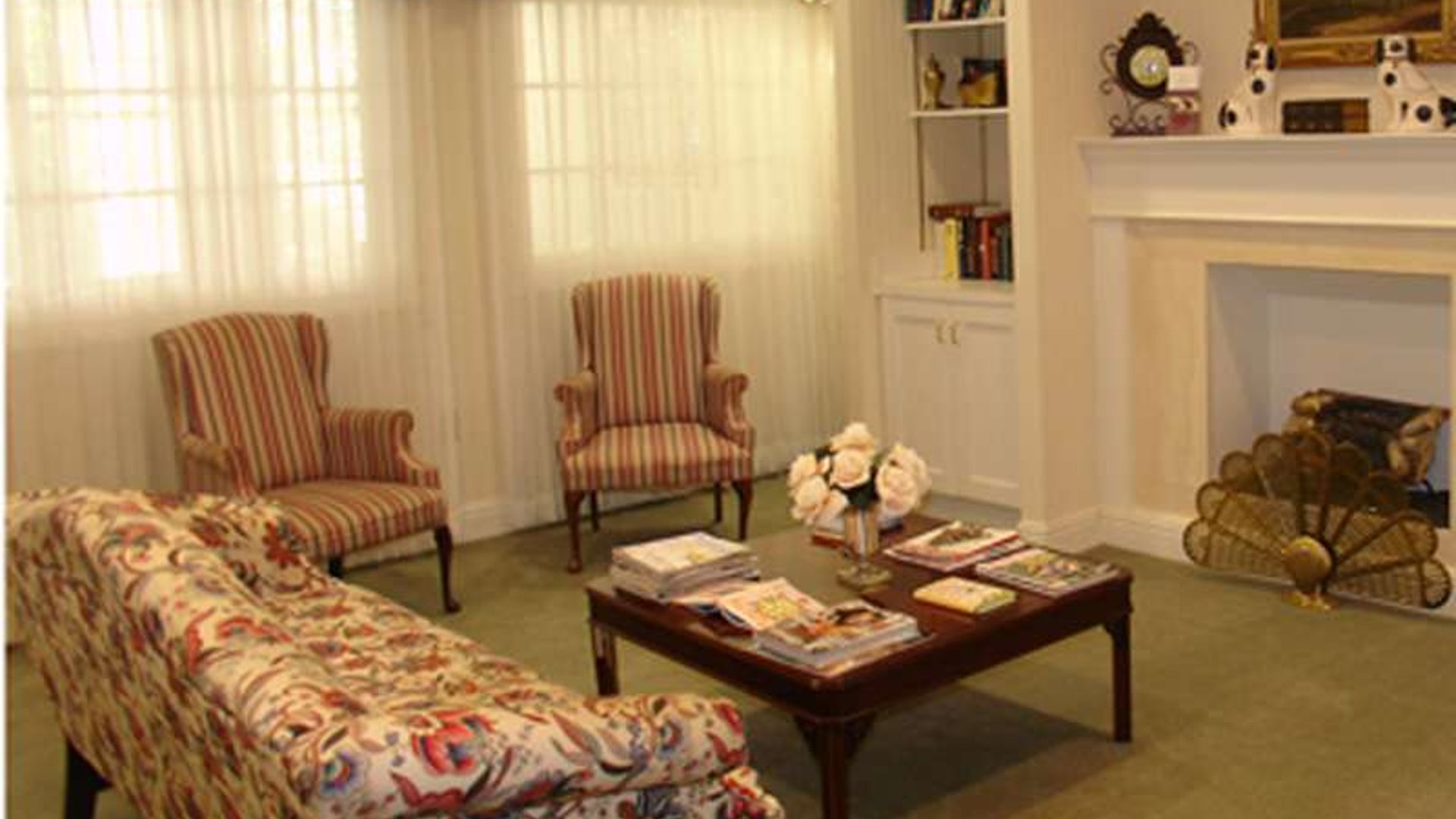 System.Collections.Generic.List`1[AFS.Common.Models.Photo] - Image 2