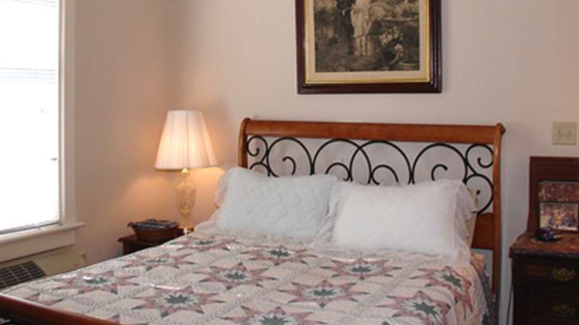 System.Collections.Generic.List`1[AFS.Common.Models.Photo] - Image 3