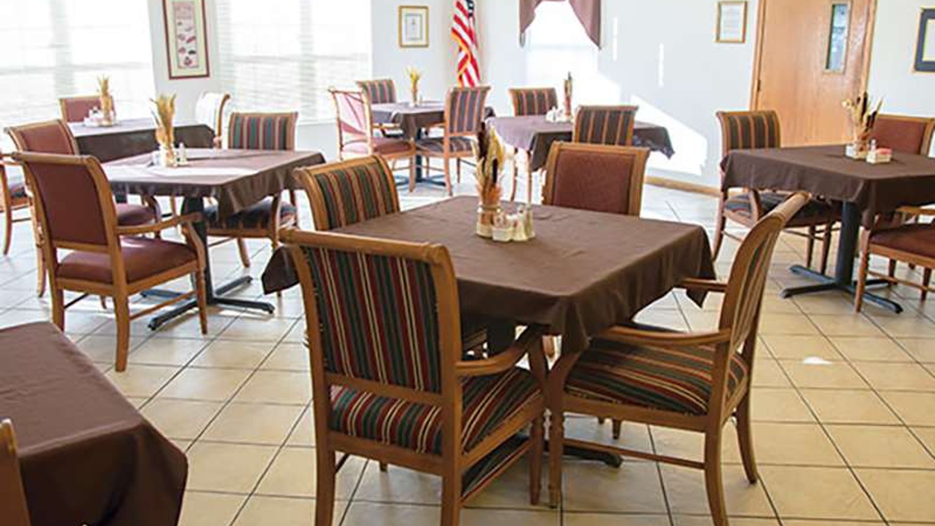 System.Collections.Generic.List`1[AFS.Common.Models.Photo] - Image 2