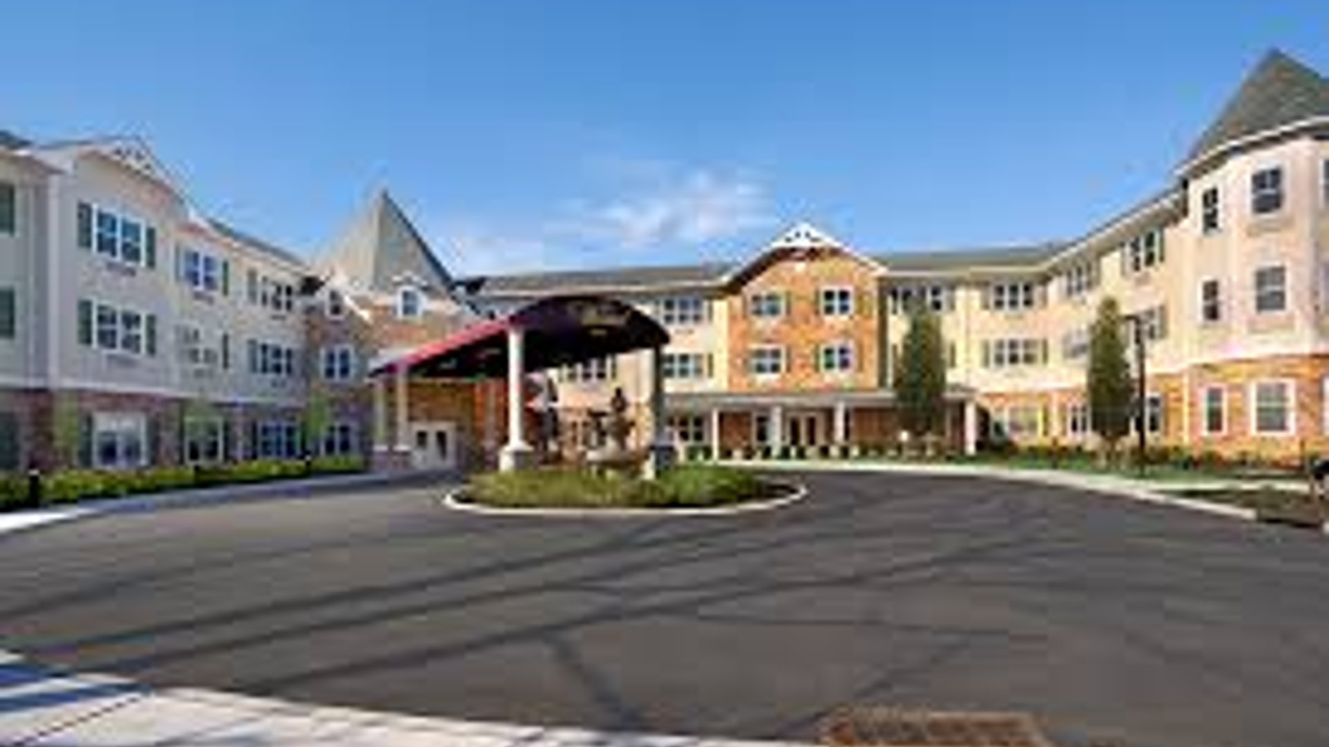 System.Collections.Generic.List`1[AFS.Common.Models.Photo] - Image 1