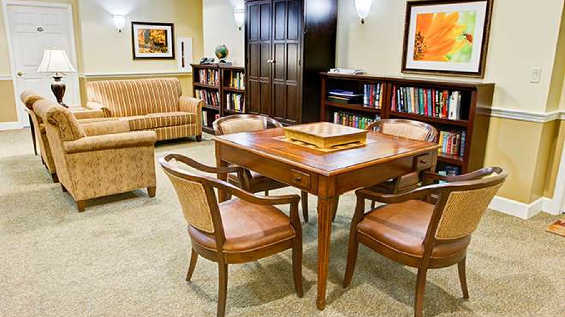 System.Collections.Generic.List`1[AFS.Common.Models.Photo] - Image 5