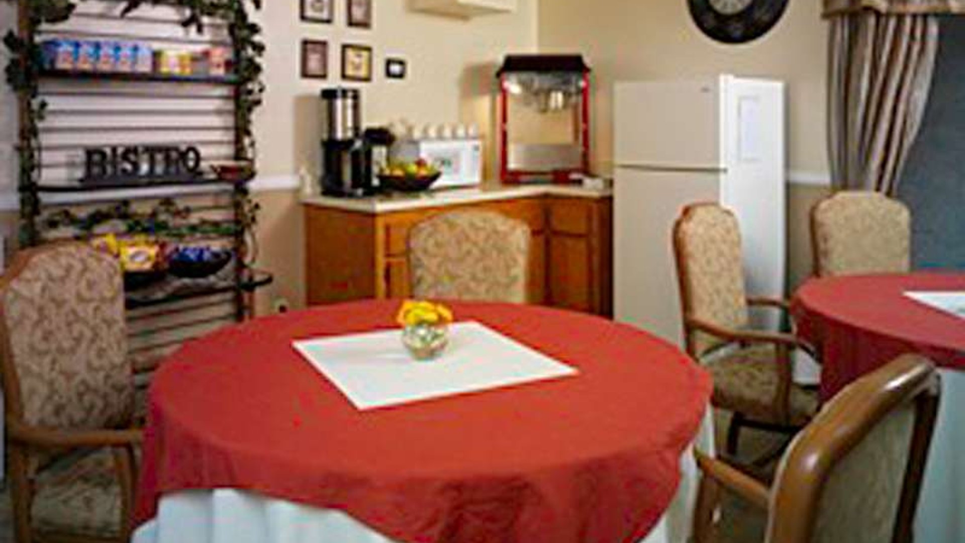 System.Collections.Generic.List`1[AFS.Common.Models.Photo] - Image 6