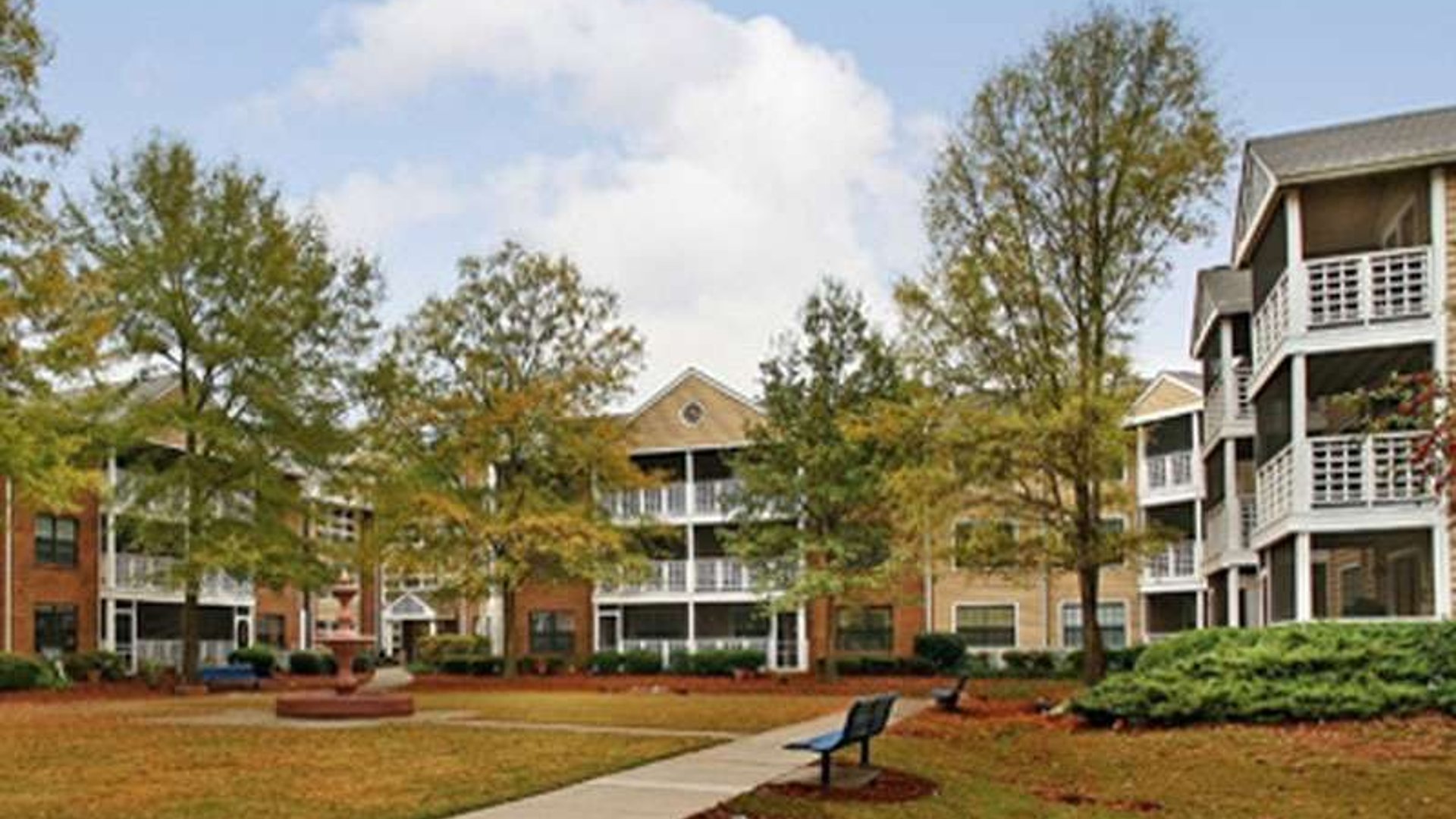 System.Collections.Generic.List`1[AFS.Common.Models.Photo] - Image 1