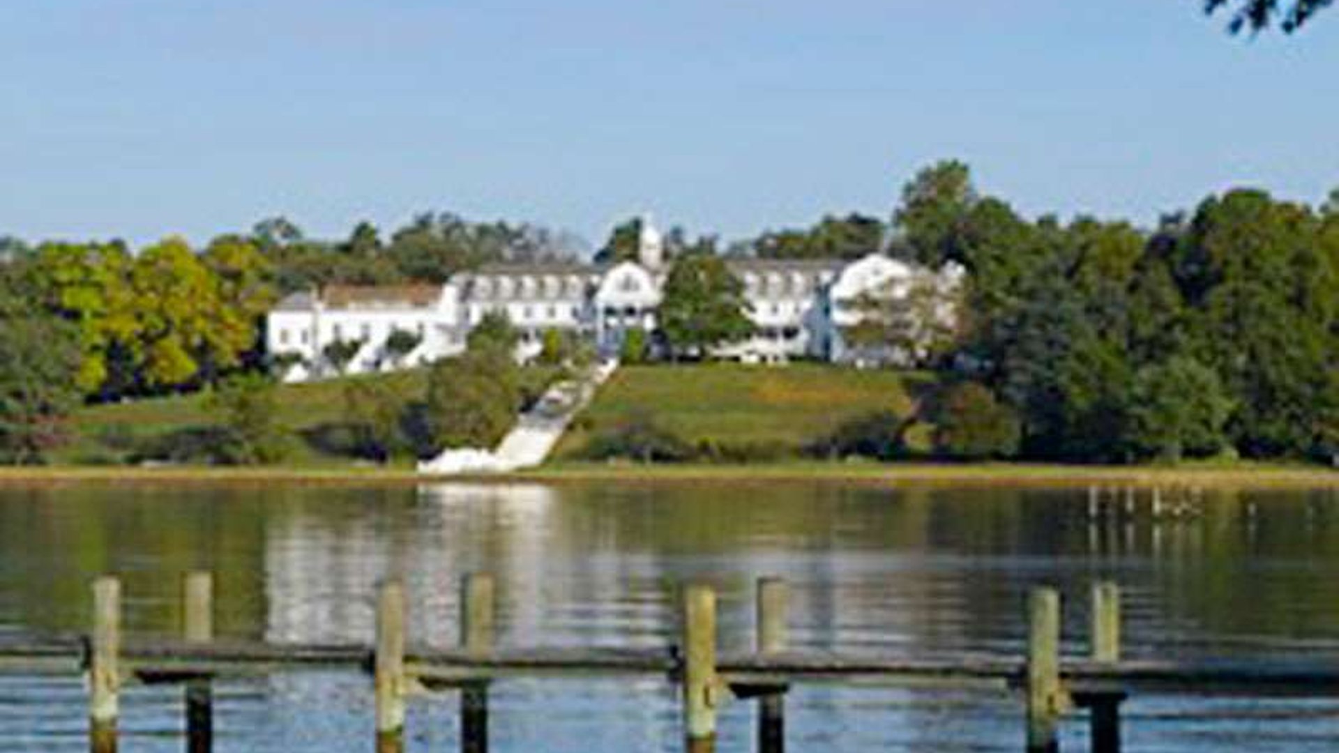 System.Collections.Generic.List`1[AFS.Common.Models.Photo] - Image 3