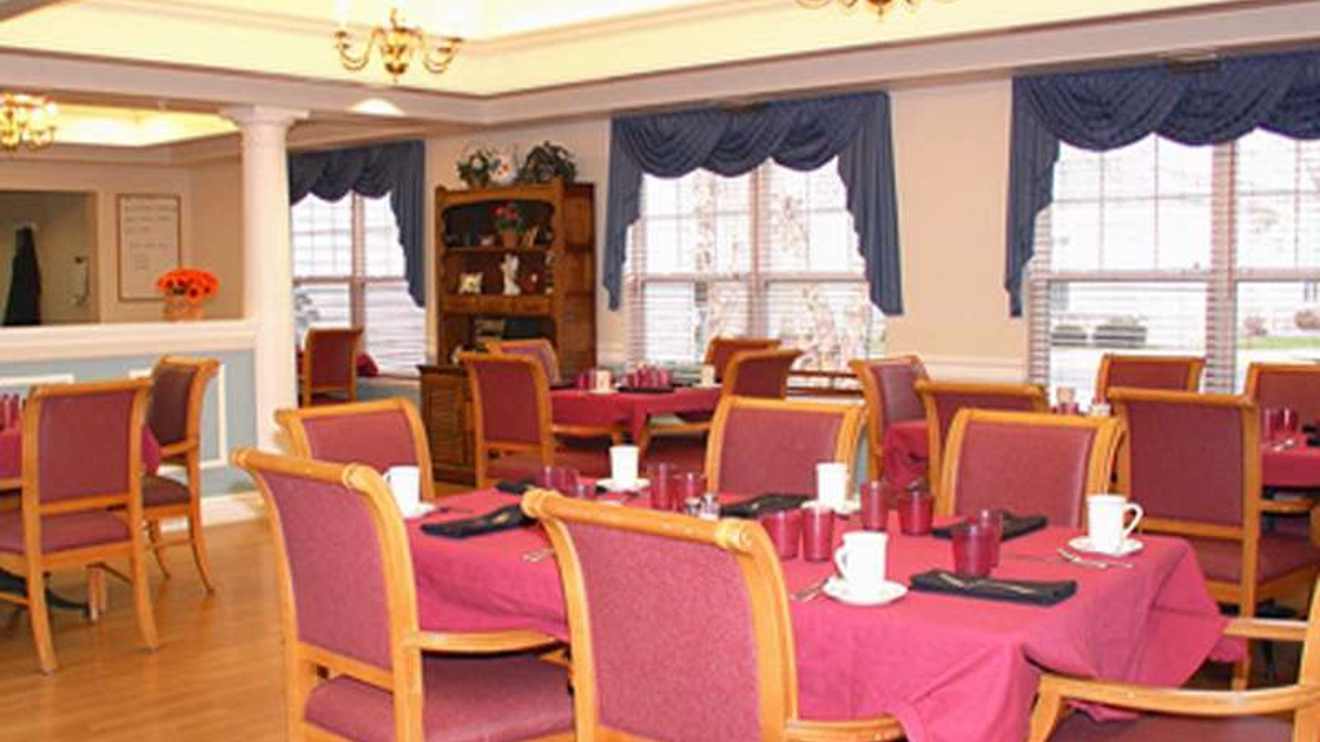 System.Collections.Generic.List`1[AFS.Common.Models.Photo] - Image 4