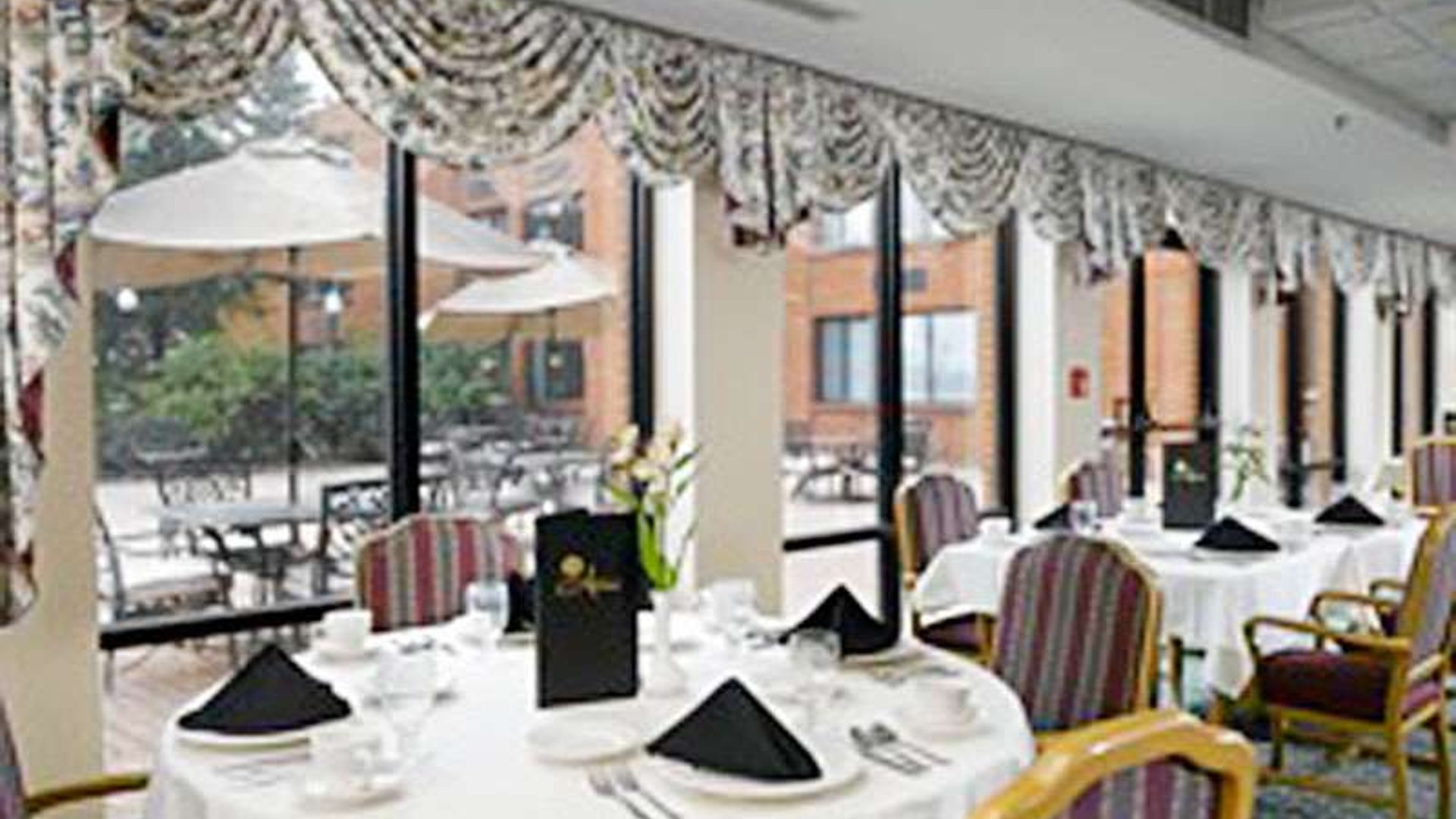 System.Collections.Generic.List`1[AFS.Common.Models.Photo] - Image 3