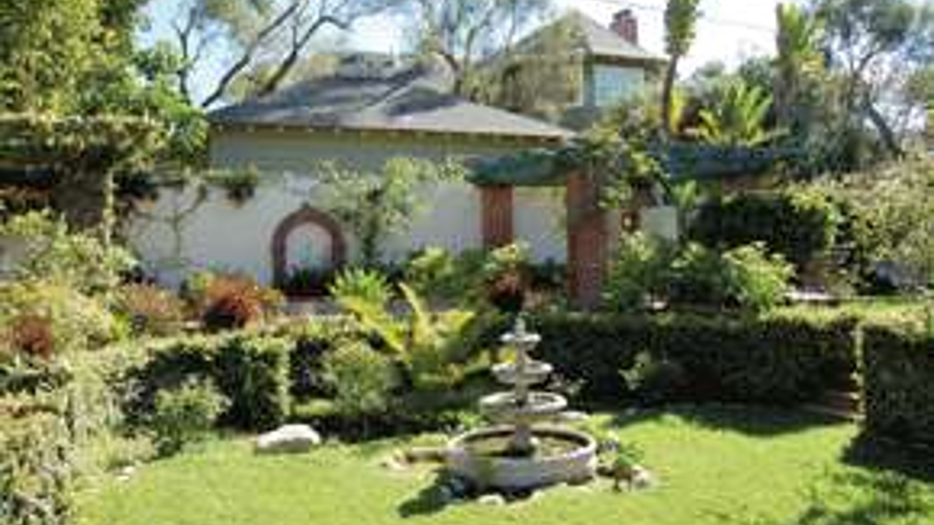 System.Collections.Generic.List`1[AFS.Common.Models.Photo] - Image 1