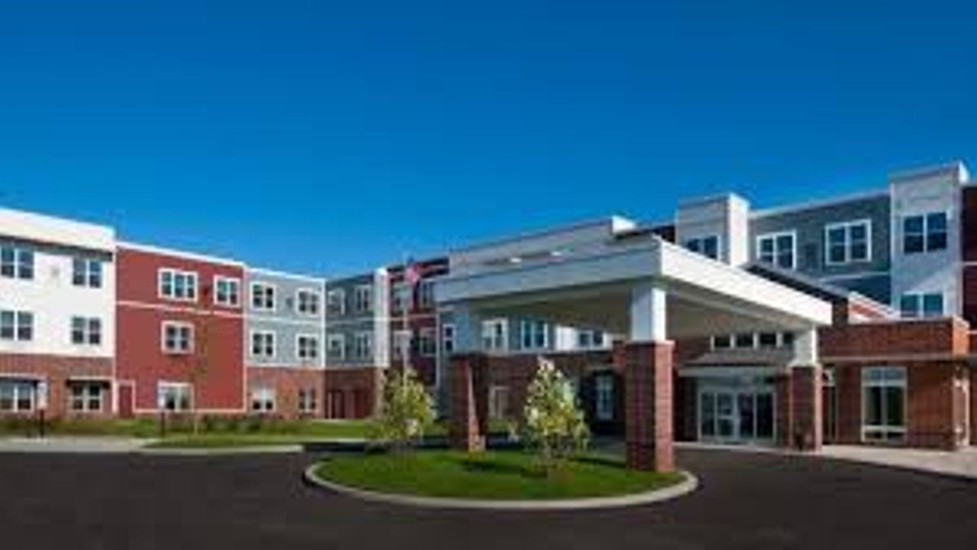 System.Collections.Generic.List`1[AFS.Common.Models.Photo] - Image 1