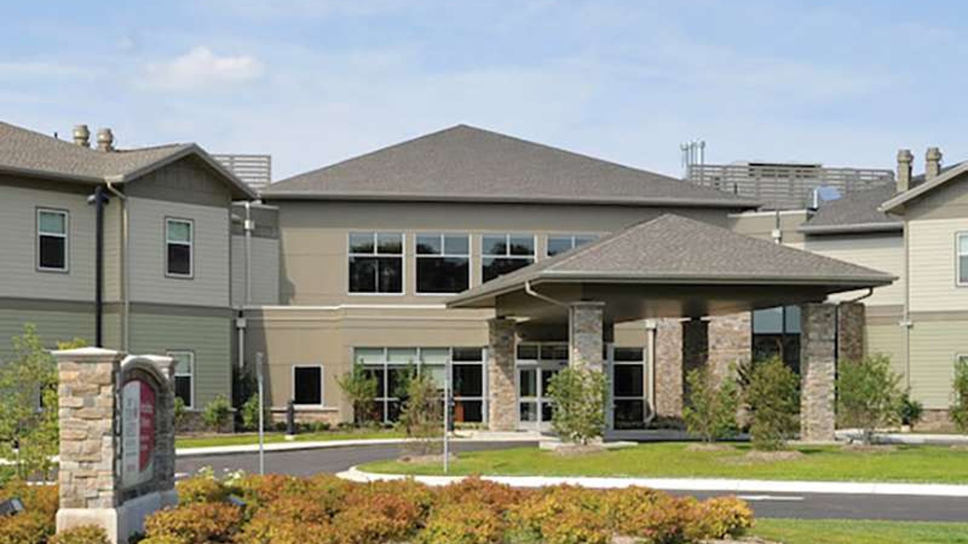 System.Collections.Generic.List`1[AFS.Common.Models.Photo] - Image 2