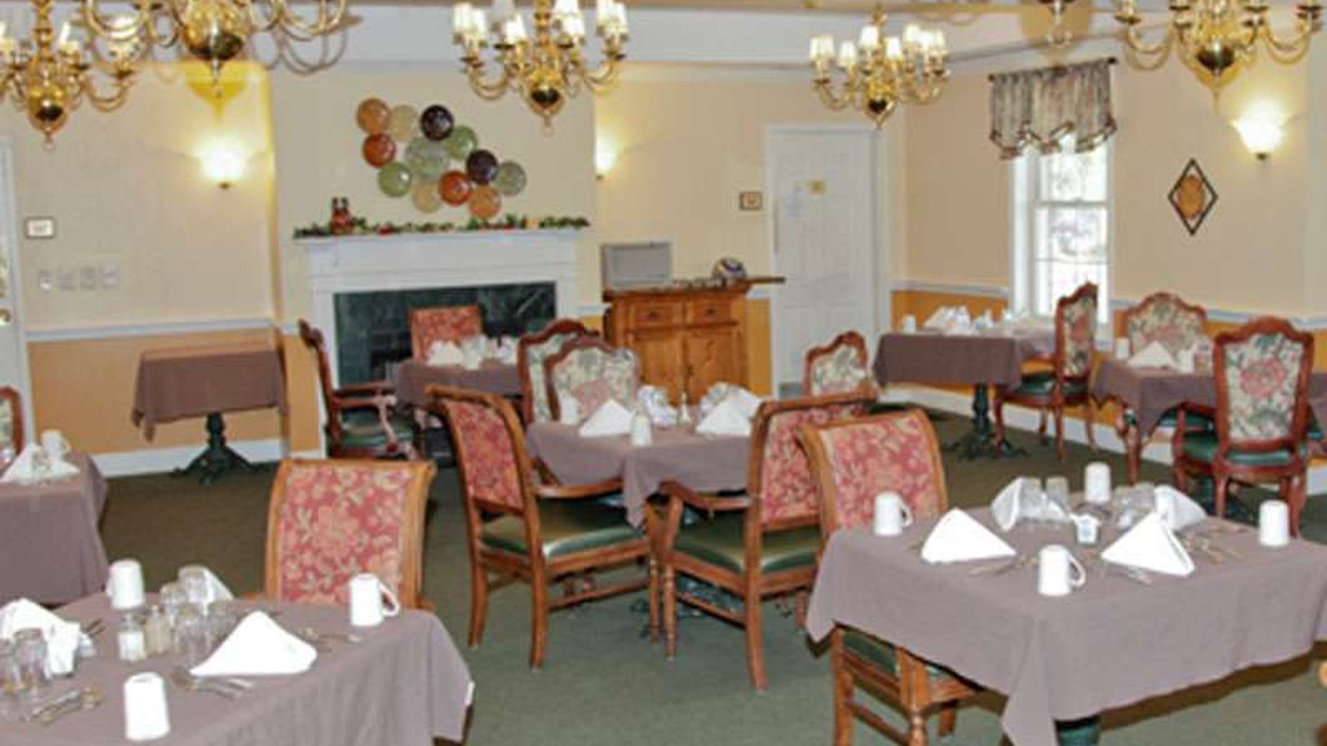 System.Collections.Generic.List`1[AFS.Common.Models.Photo] - Image 3