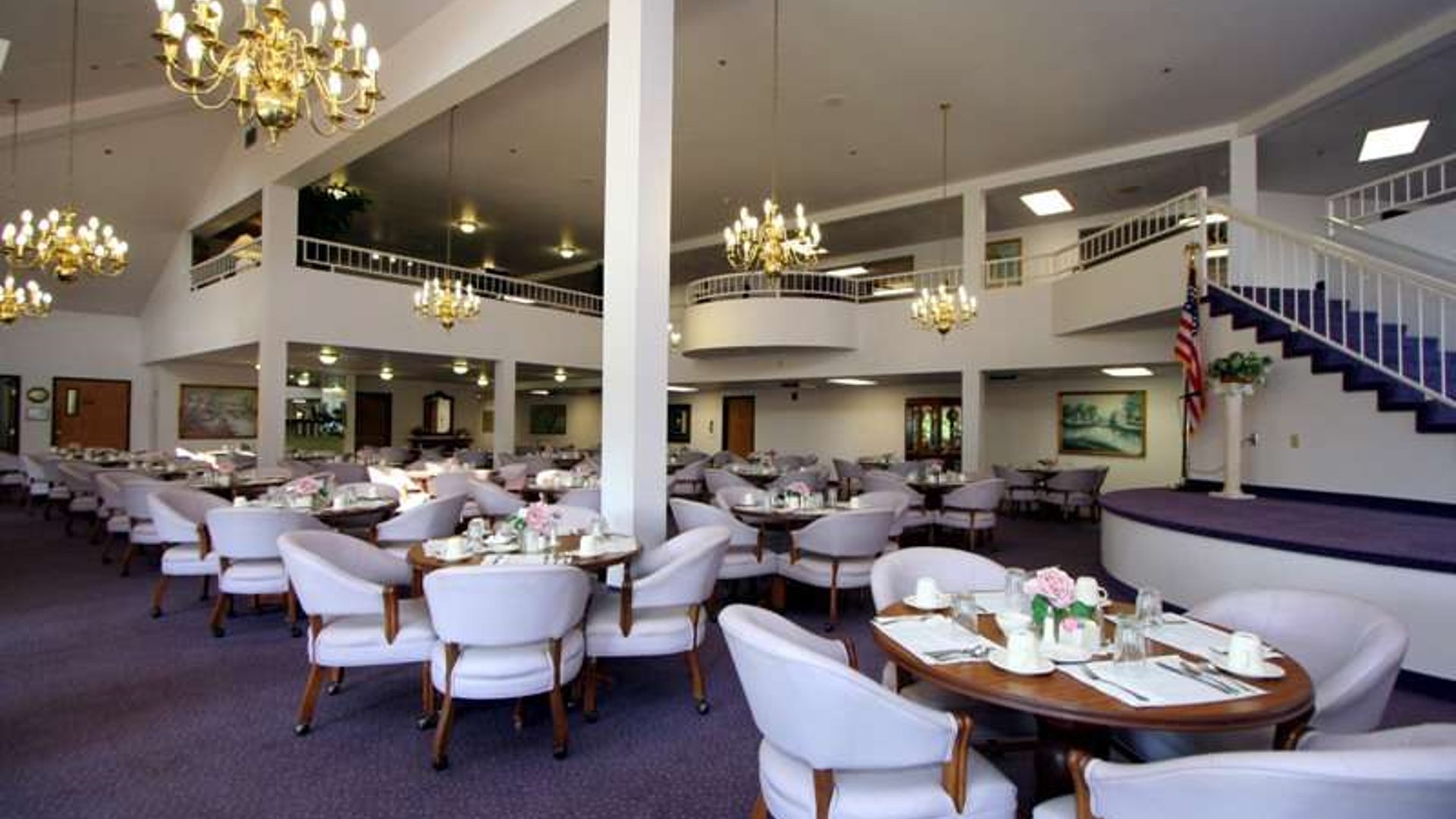 System.Collections.Generic.List`1[AFS.Common.Models.Photo] - Image 3