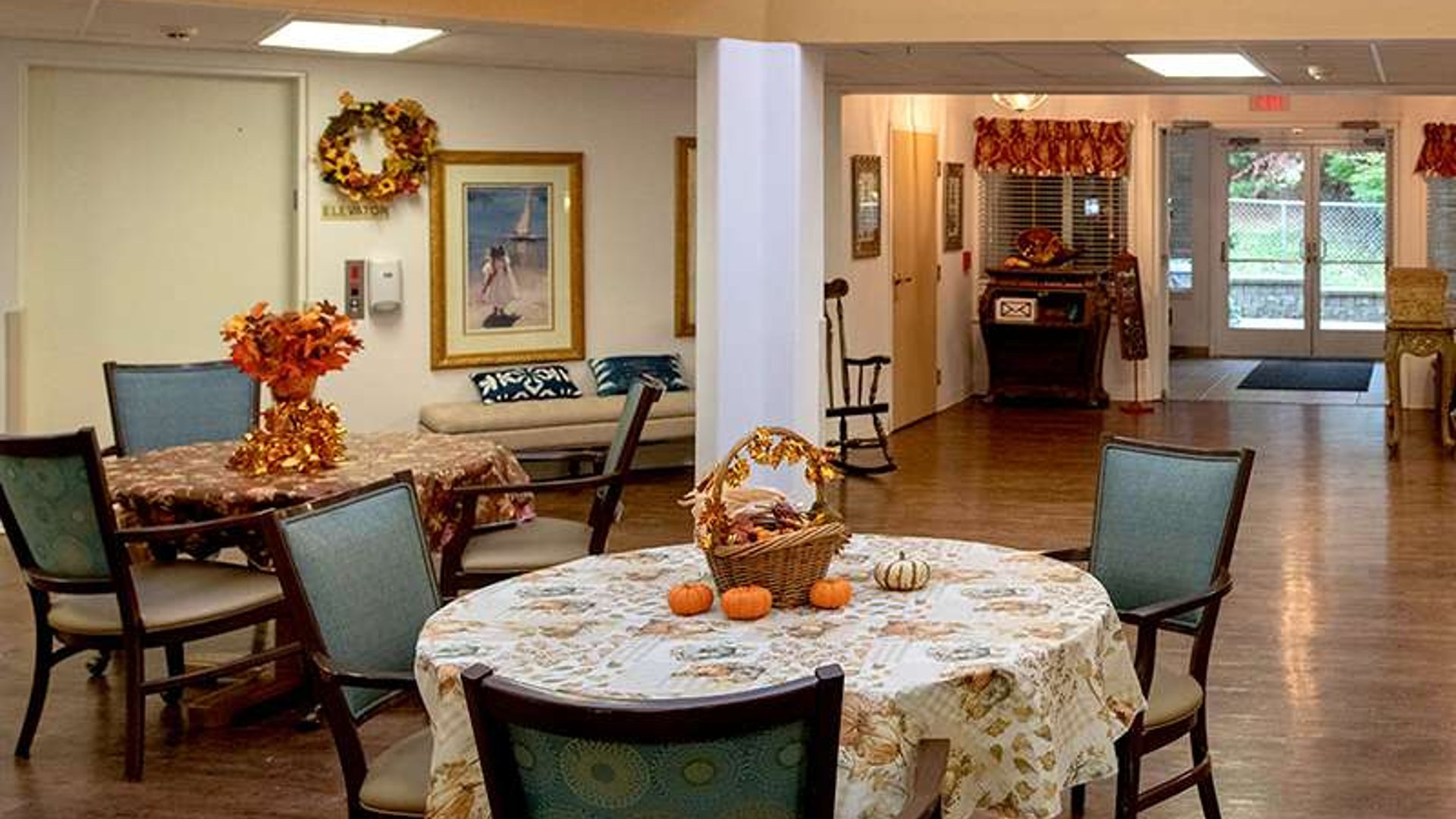 System.Collections.Generic.List`1[AFS.Common.Models.Photo] - Image 2