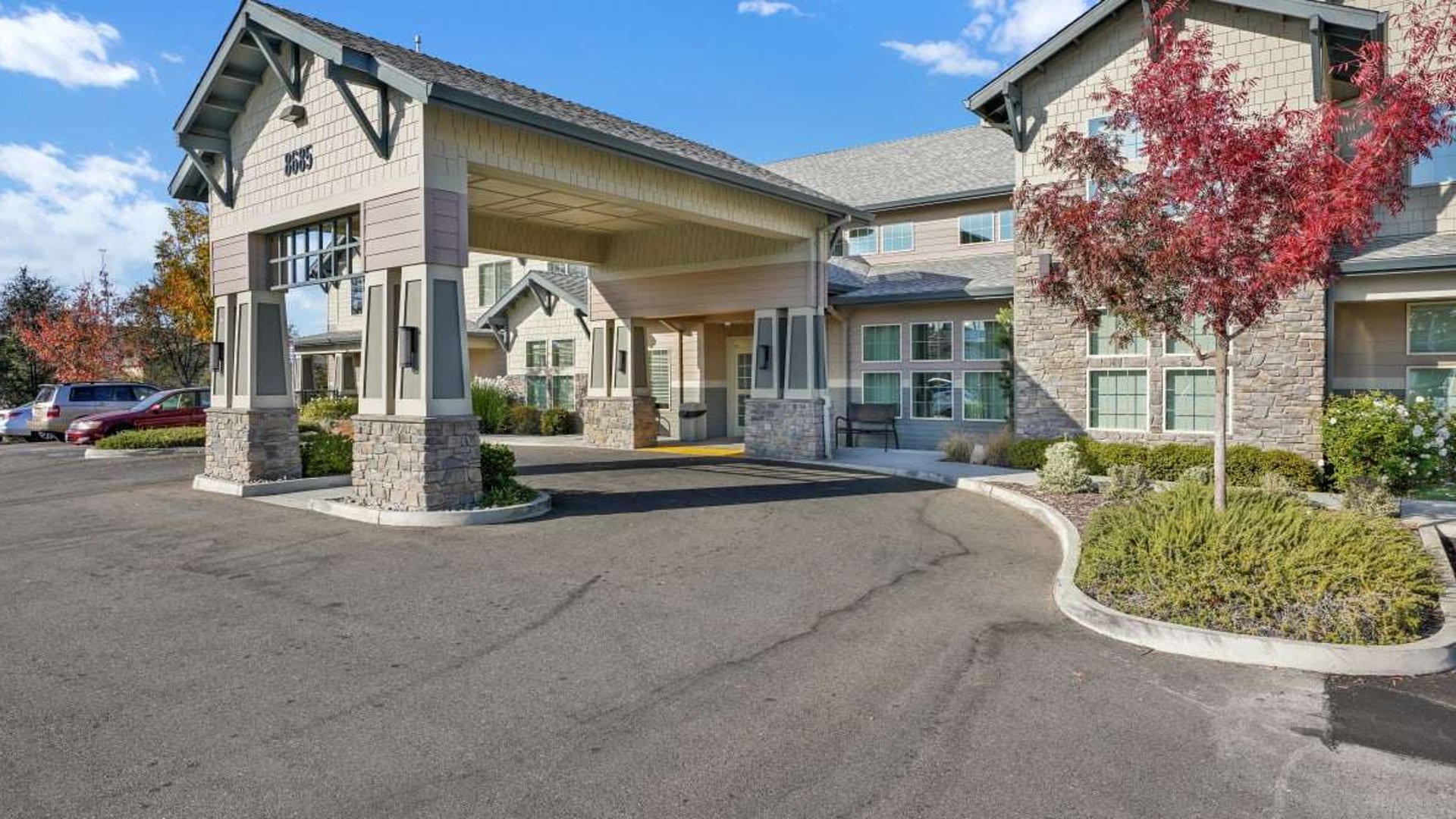 System.Collections.Generic.List`1[AFS.Common.Models.Photo] - Image 1