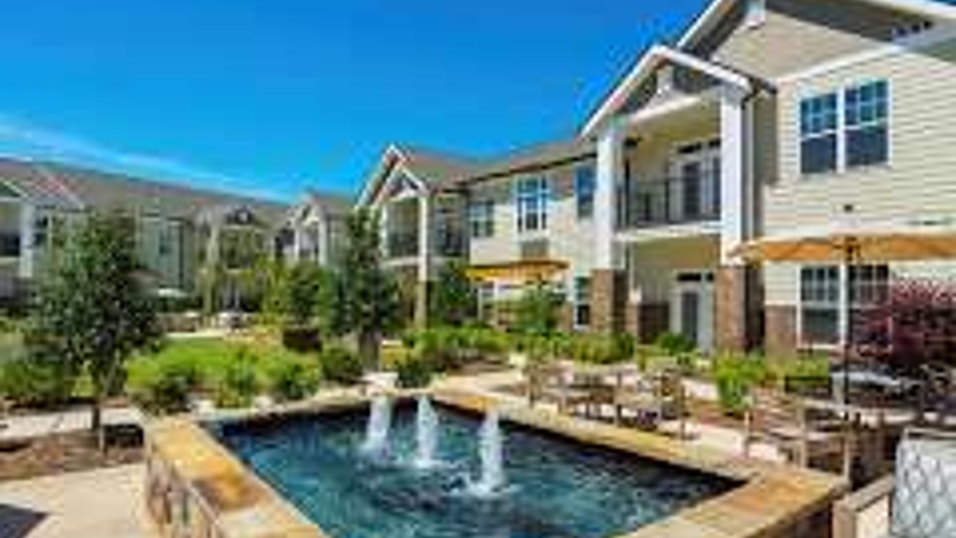 System.Collections.Generic.List`1[AFS.Common.Models.Photo] - Image 1