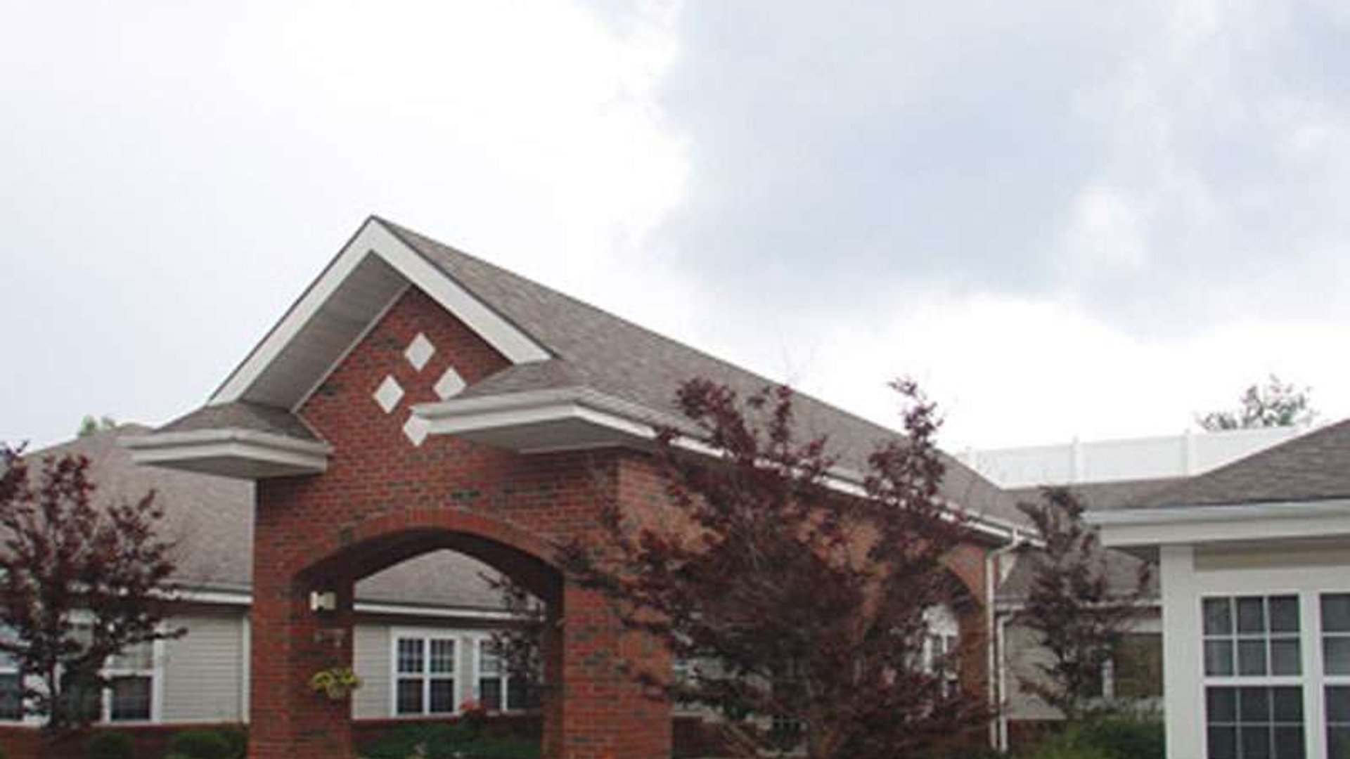 System.Collections.Generic.List`1[AFS.Common.Models.Photo] - Image 1