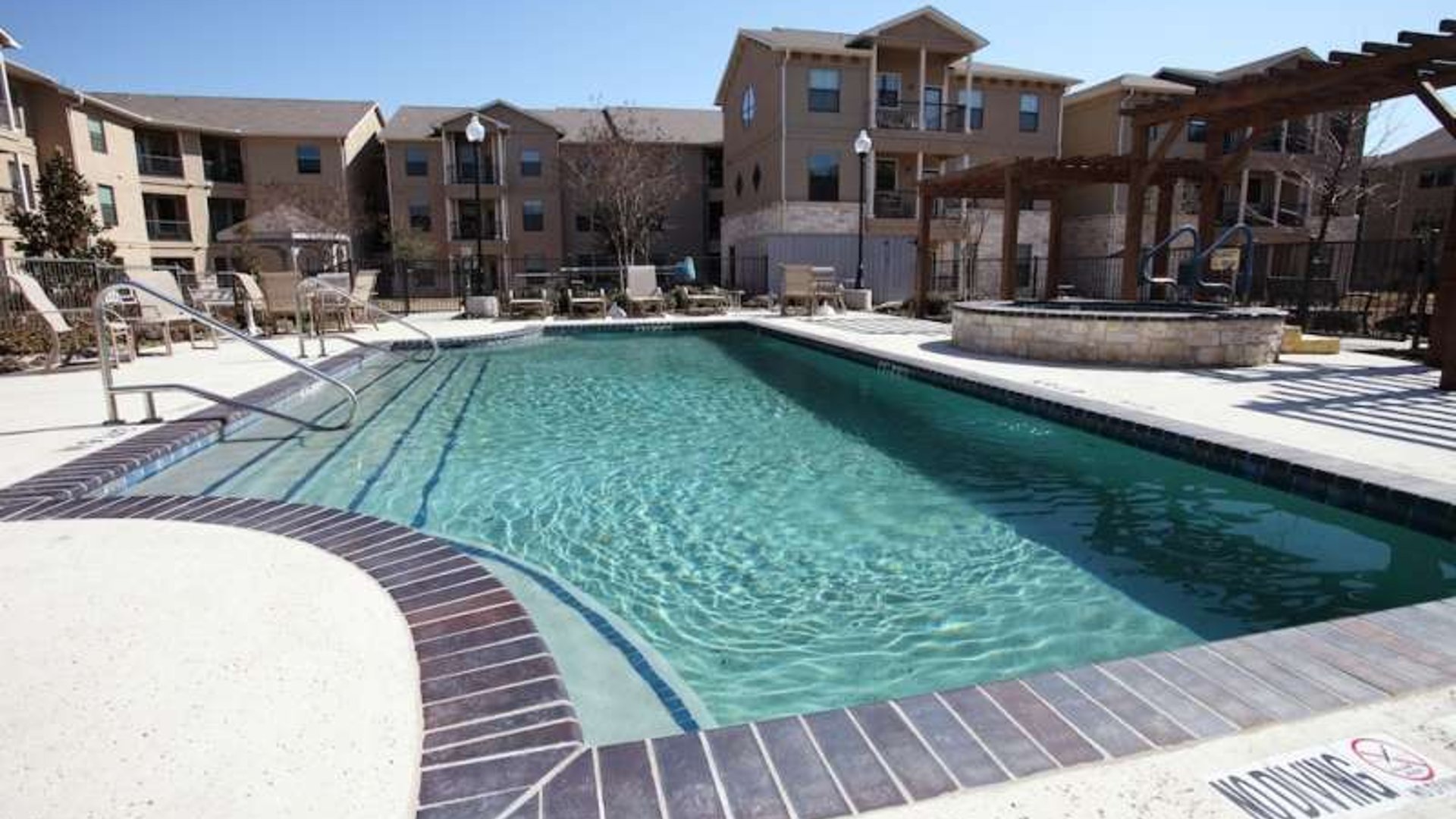 System.Collections.Generic.List`1[AFS.Common.Models.Photo] - Image 6